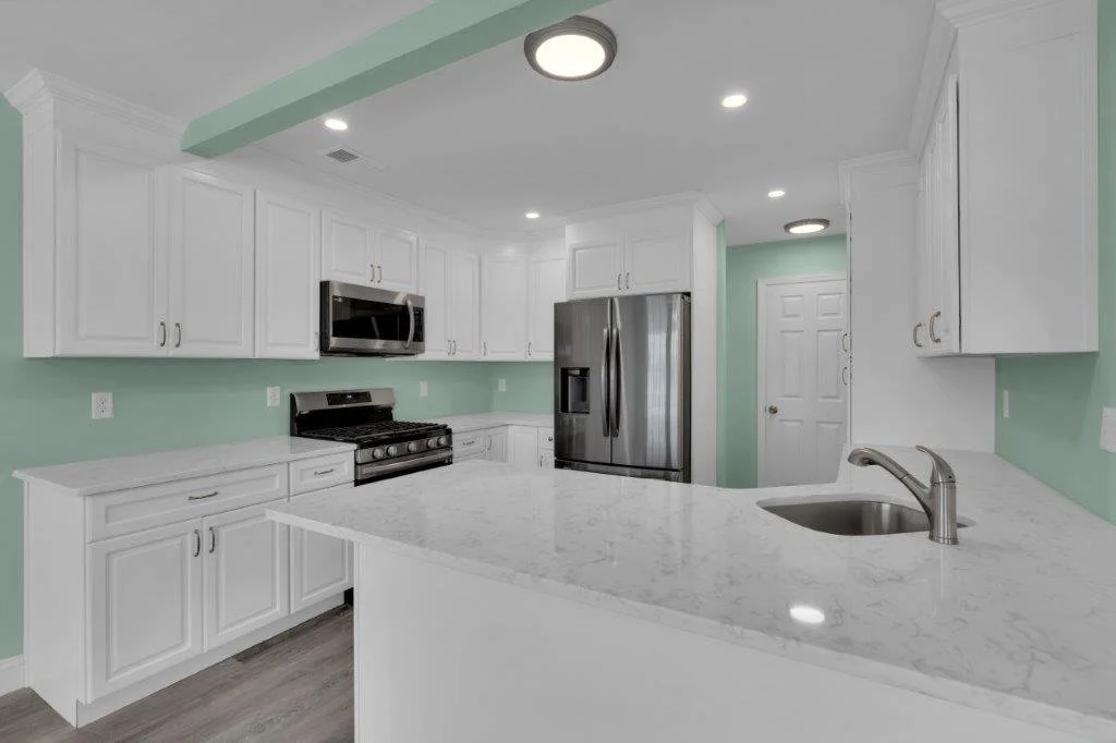 Traditional Modern Kitchen Kitchen Remodel by Father and Son Building and Remodeling — Project 1 project photo