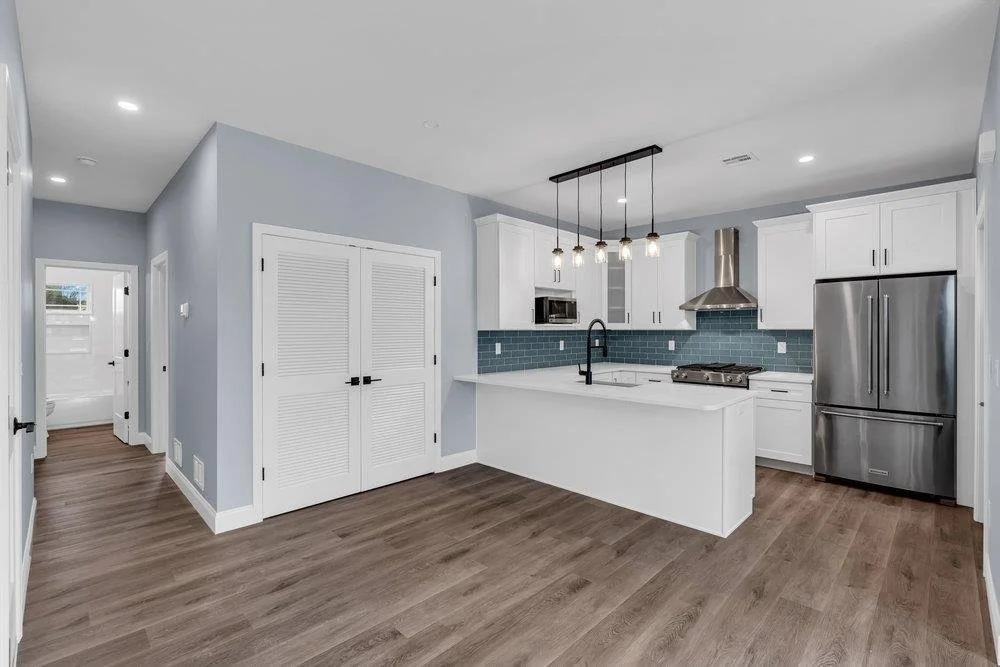 Modern Transitional Kitchen Kitchen Remodel by Father and Son Building and Remodeling — Project 2 project photo 4