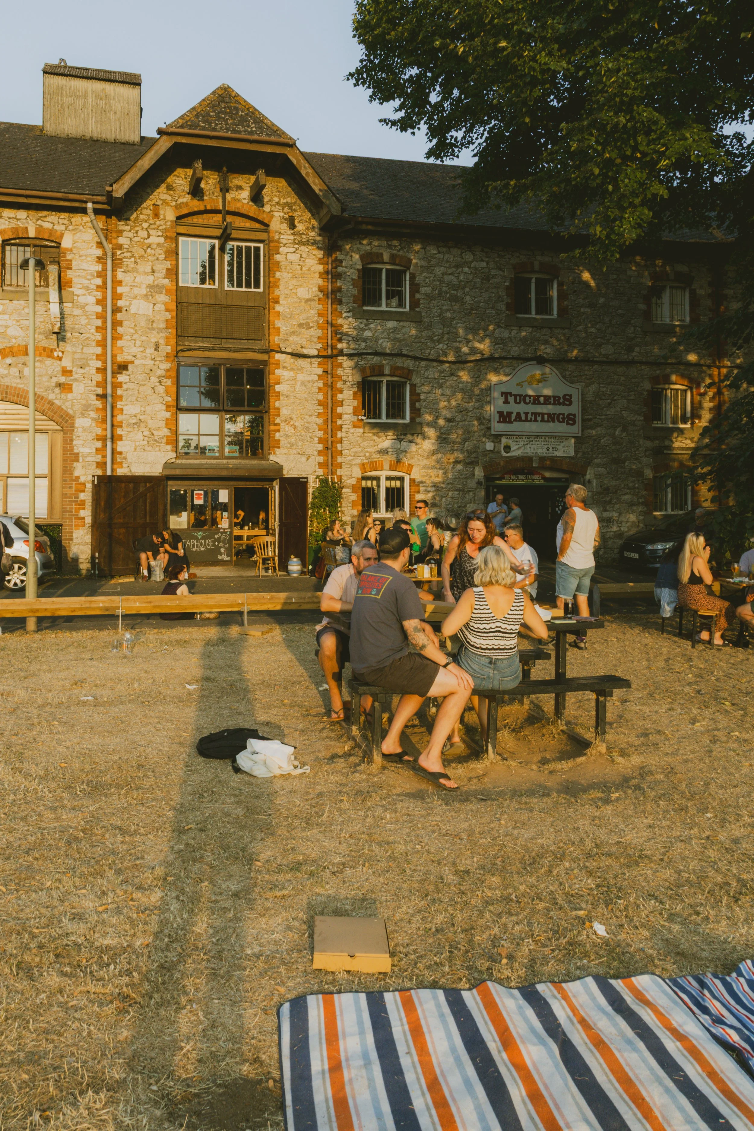 Tap House shots - House is a Feeling-226.jpg