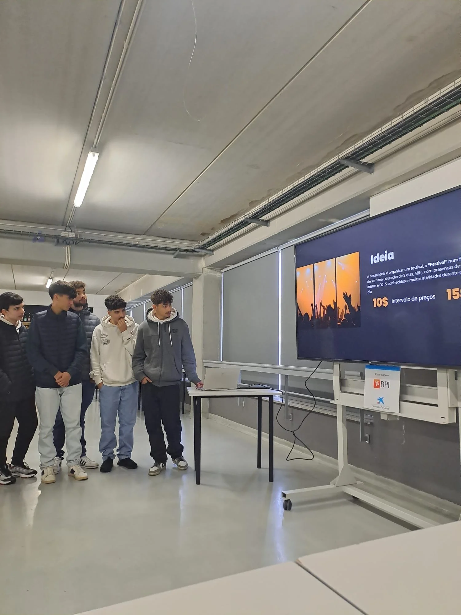 WhatsApp Image 2023-12-07 at 17.46.35.jpeg