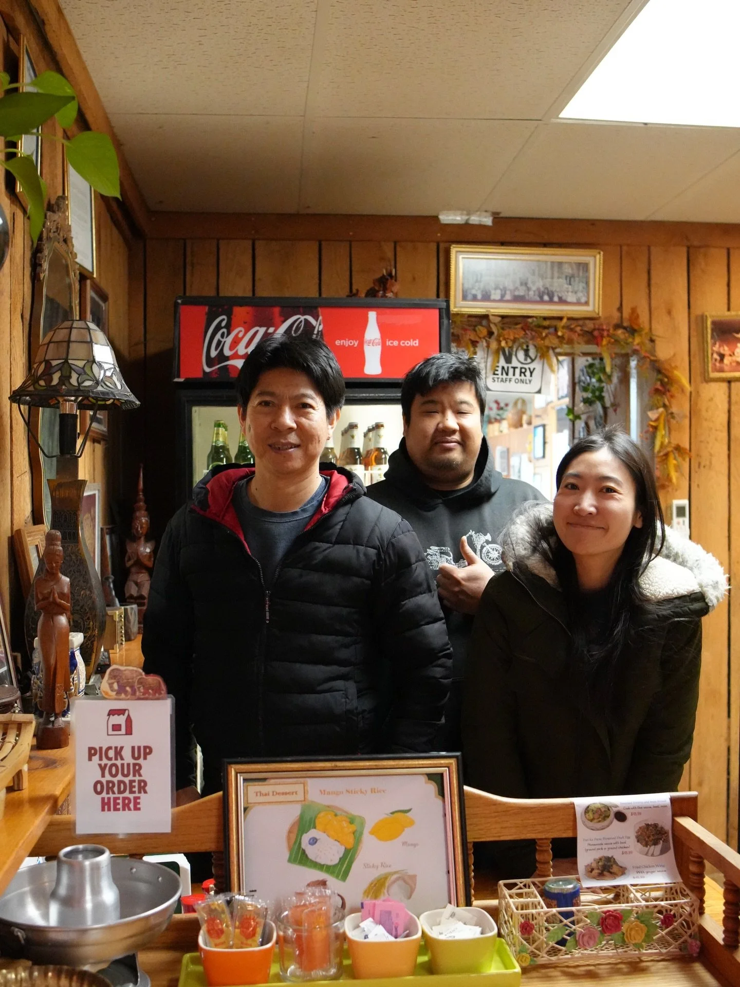 Shoutout to the hardworking crew at City Corner 2! 👏 Grabbed their pad thai last night for takeout and it was incredible. These are the lovely people behind it all. Thanks for letting us snap your photo and for consistently serving up amazing food ?