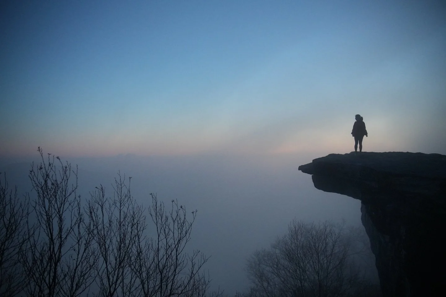 Always say yes to the sunrise hike 🥾🌄

📍McAfee Knob, Virginia 2/28/26

#helloroanoke #roanokeva #roanokevirginia #appalachiantrail #mcafeeknob