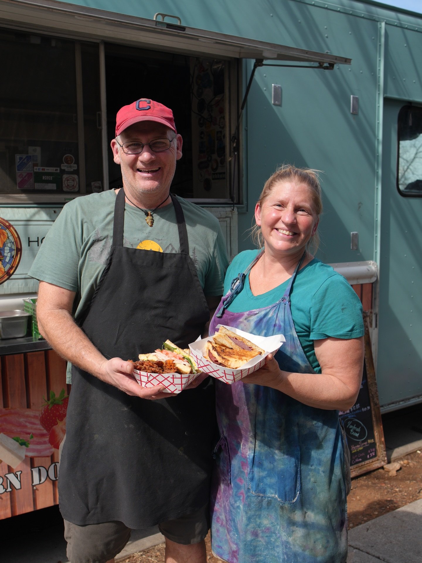 Our latest craving: anything from Copper Dog &amp; Co., one of the healthiest food trucks we&rsquo;ve discovered in the area. 🍽️🌱

Before launching their truck - named after their Australian shepherd, Copper, who never turned down a sandwich - owne