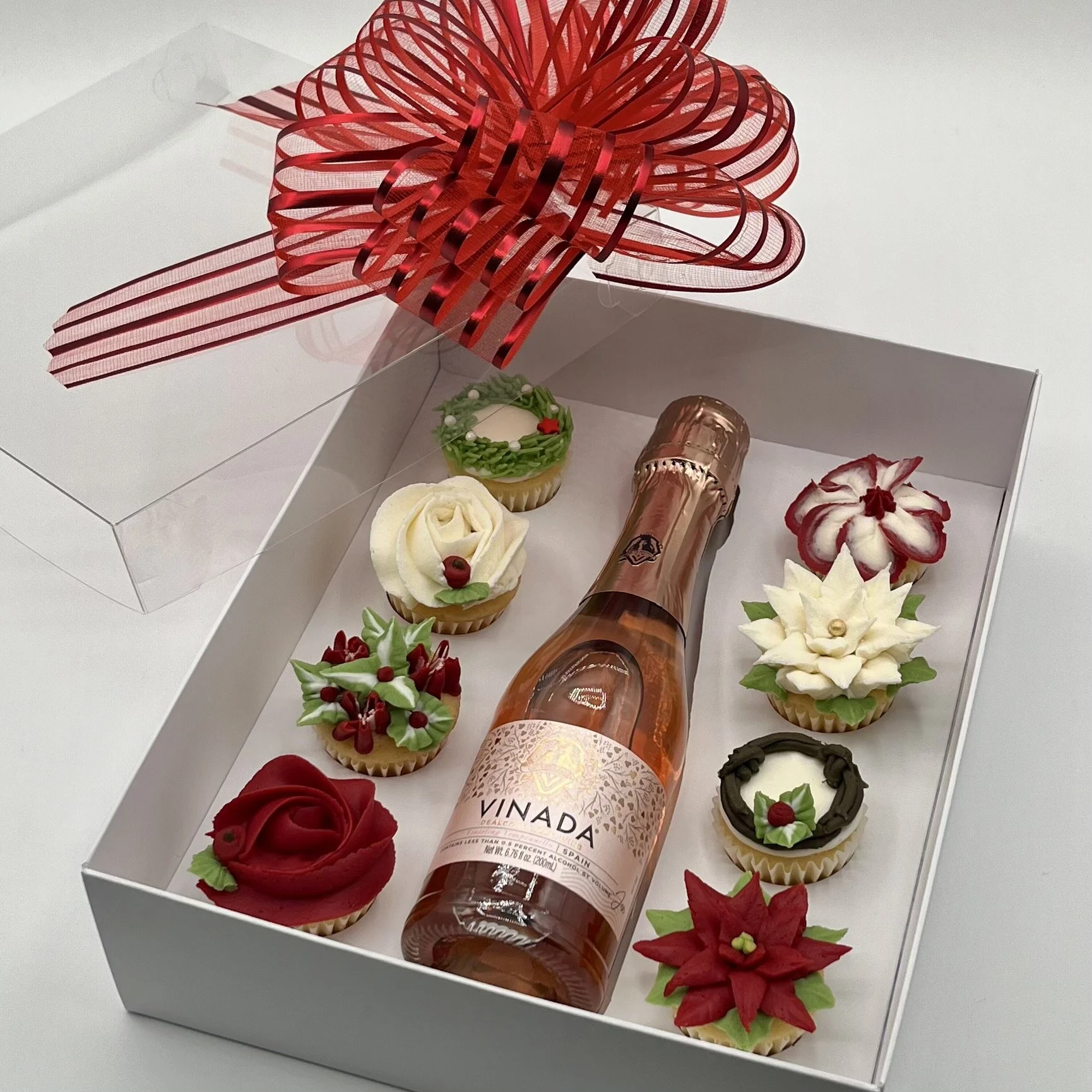8 Mini Christmas Cupcakes with a Bottle of Bubbly-Gift Boxed: $40