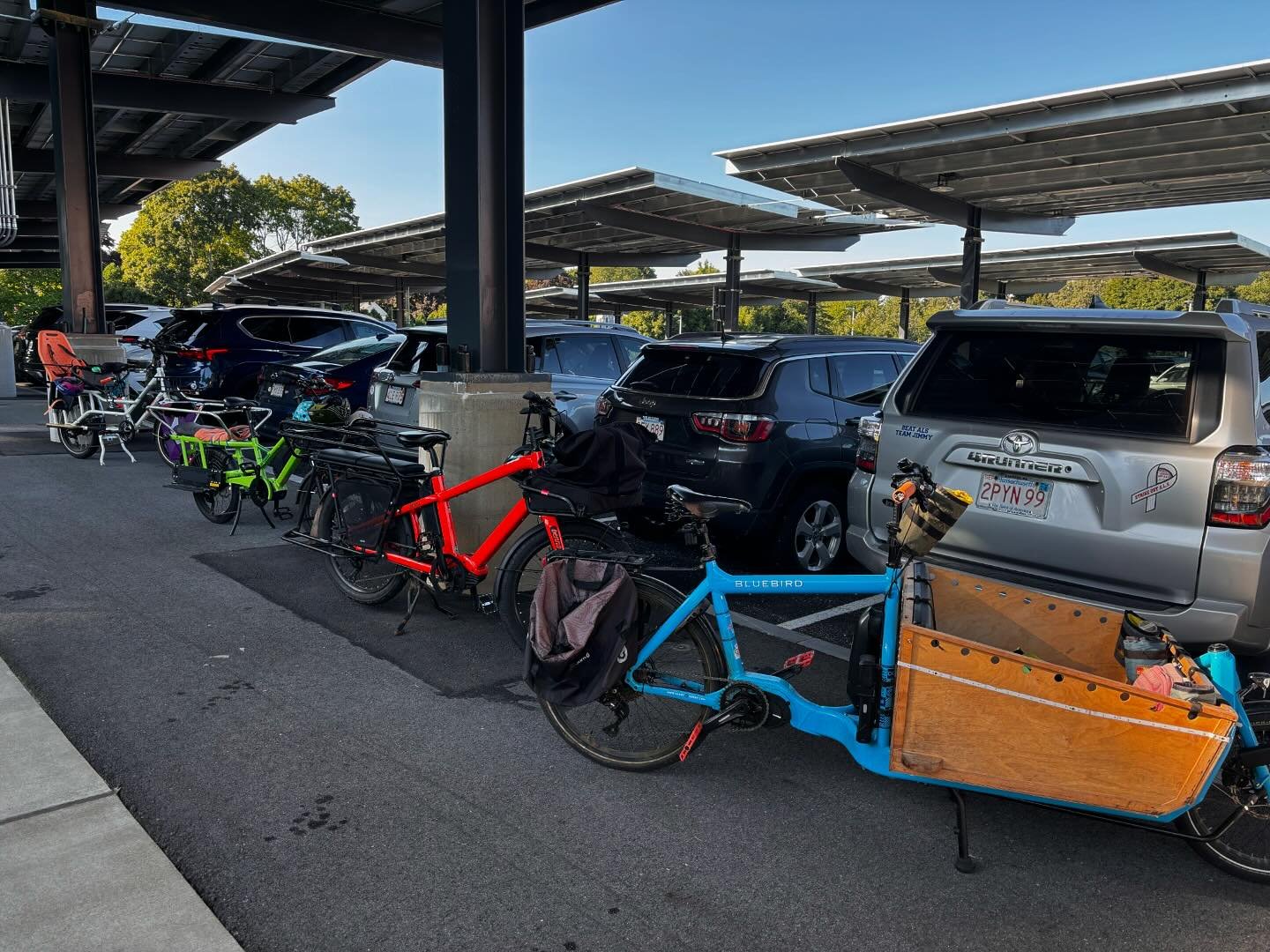 Not a bike train day&mdash;just proof that bike train is turning Hastings into a biking community! Look at all those cargo bikes at drop off today 🤩