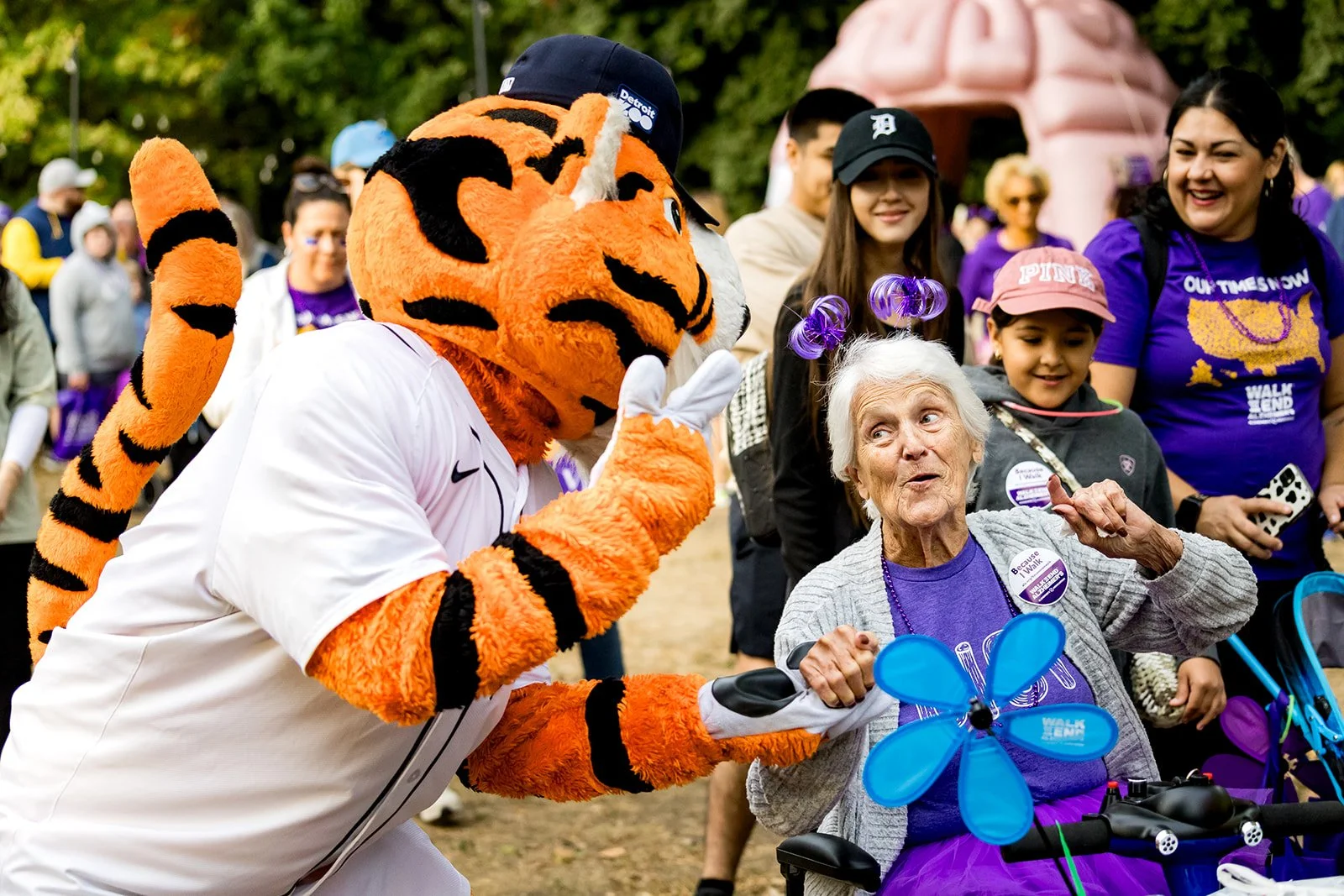 KatherineK.CaglePhoto-2025 Detroit Zoo Alzheimers Walk-10.jpg