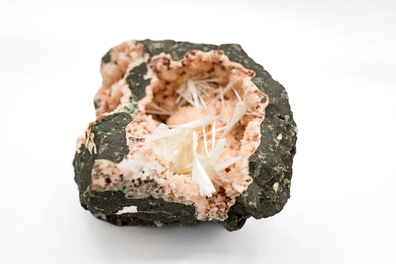 CranbrookInstituteofScience-Minerals-20_websize.jpg