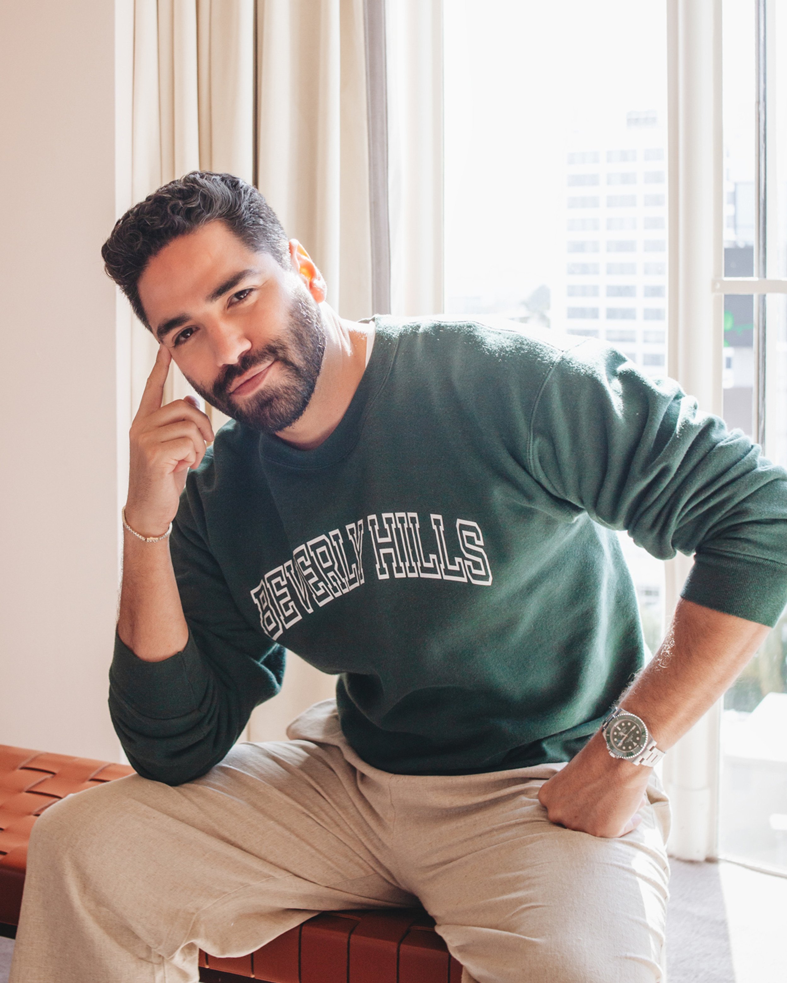 Betsy Moss x IVAR Fine Jewelry: lujo contemporáneo y herencia artesanal se encuentran en NYFW 2025