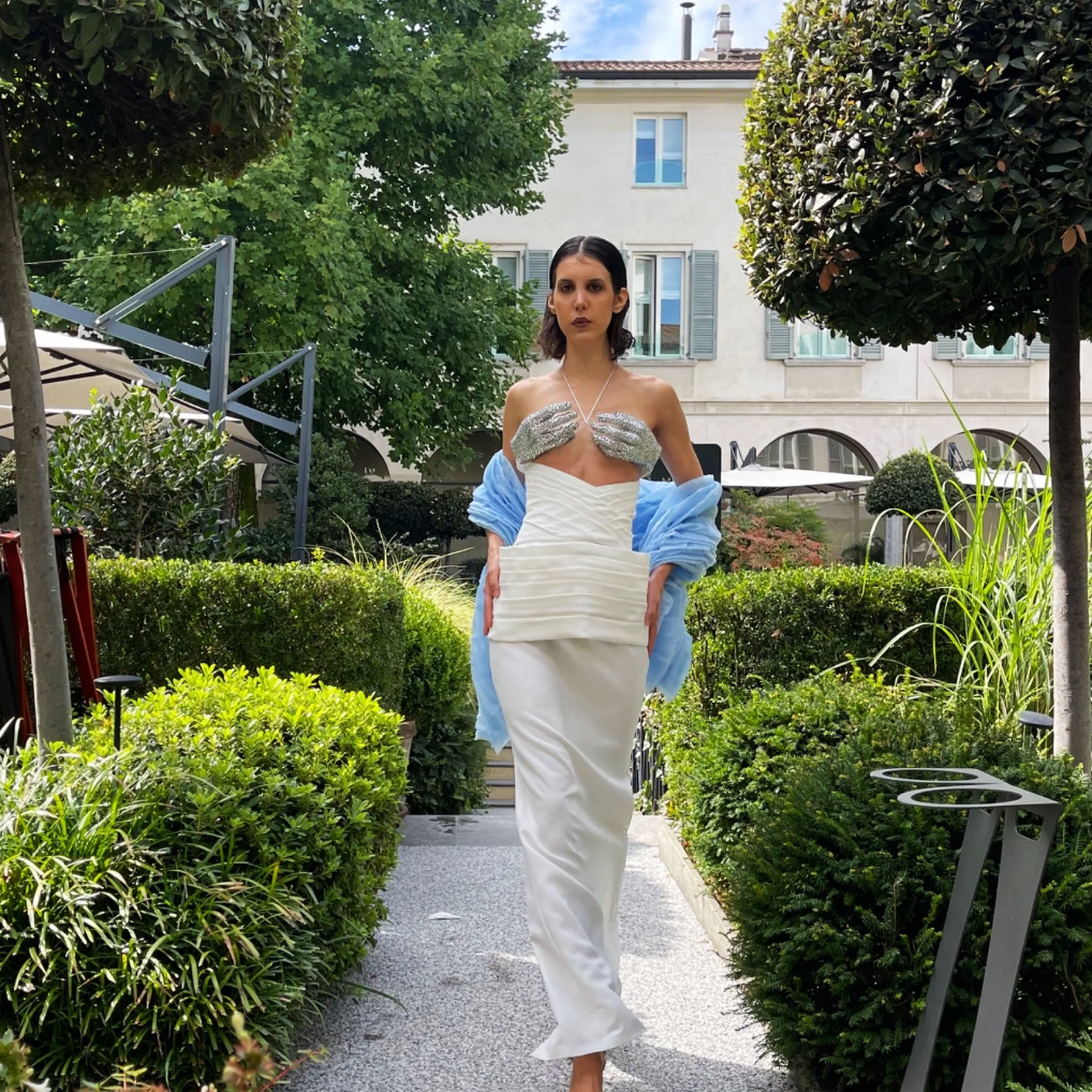 Milán Respira Creatividad: Flying Solo Eleva el Talento Emergente