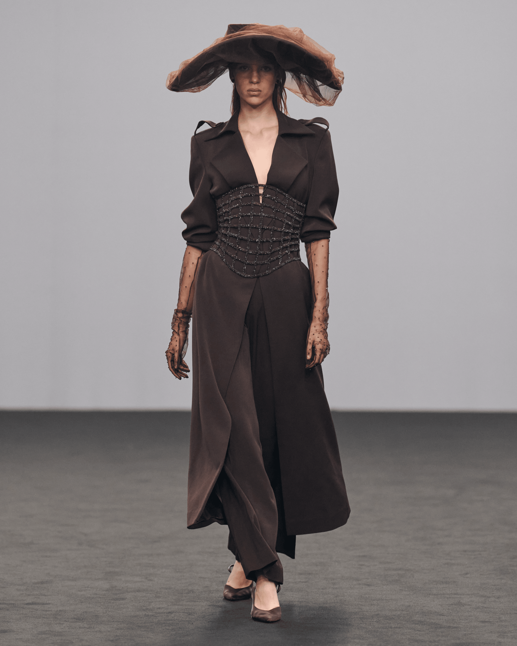 Dubai Fashion Week: Hub Global de la Moda y la Creatividad 