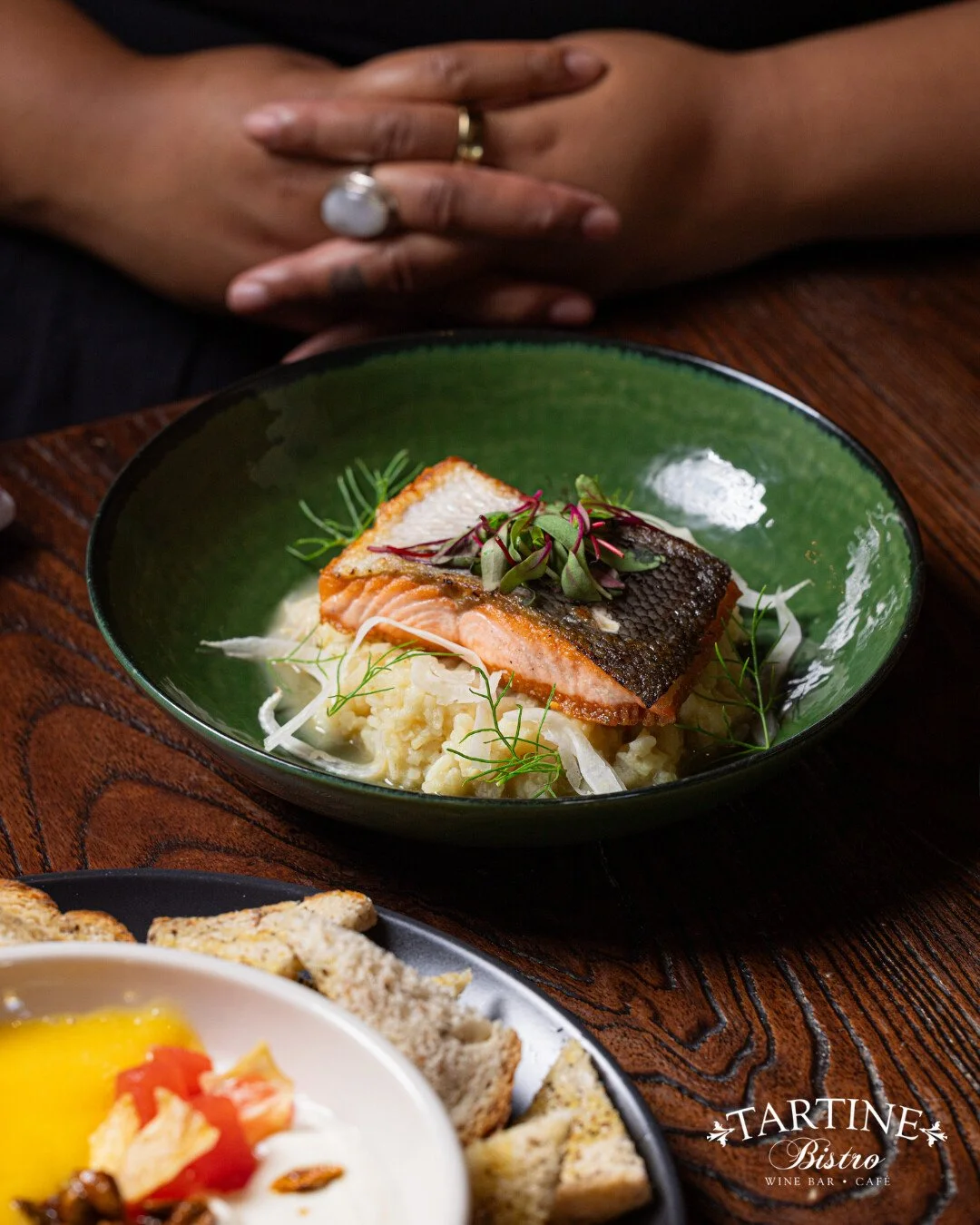 This one&rsquo;s been a favorite lately.

Pan Roasted Salmon with fennel risotto + grapefruit-ginger beurre blanc 🤌
