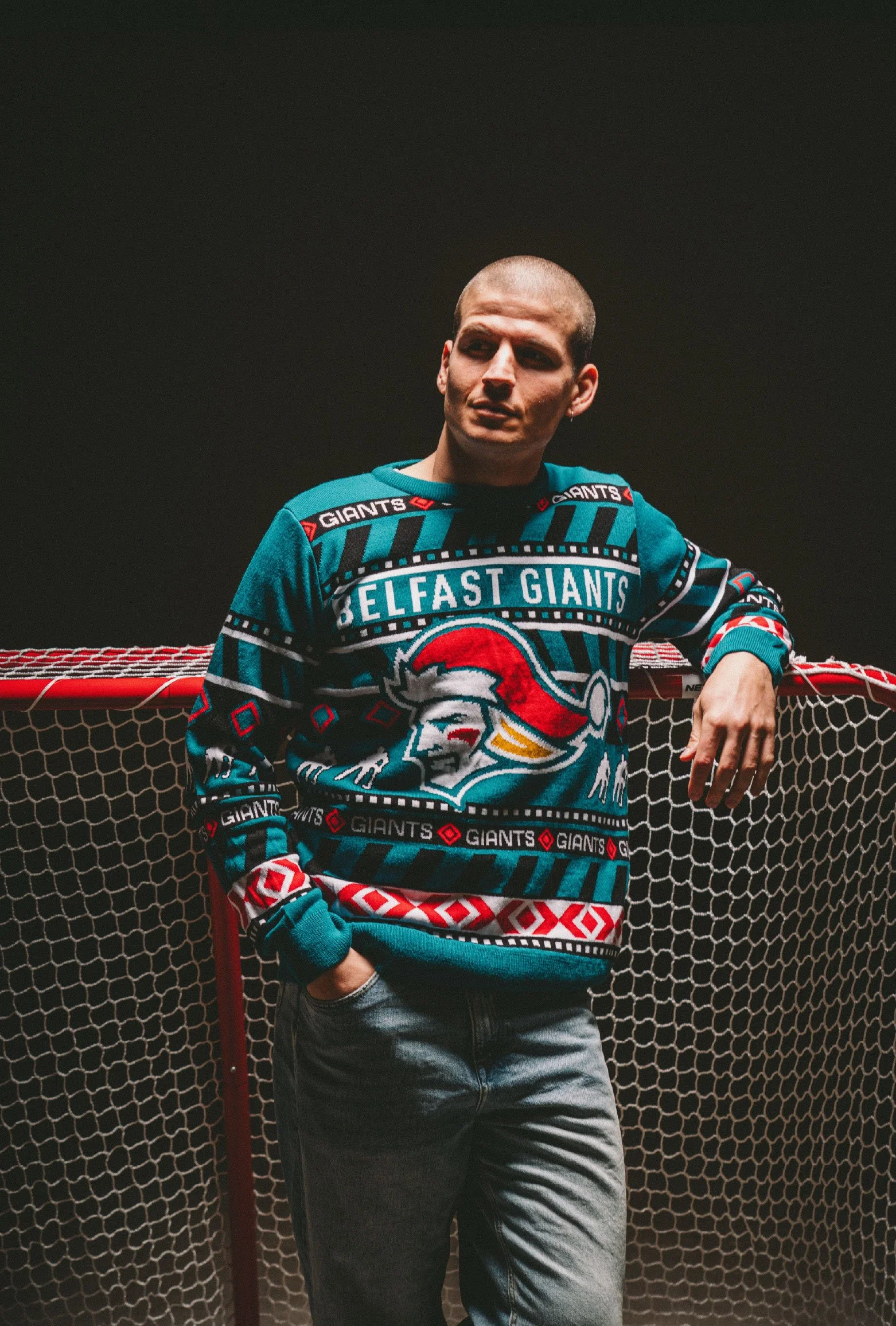 Giants Christmas Web Banner - Phone-02.jpg