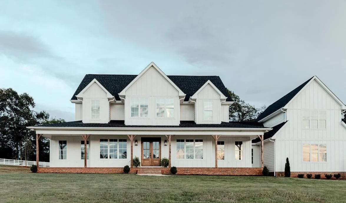 83018 FRONT PHOTO.jpg