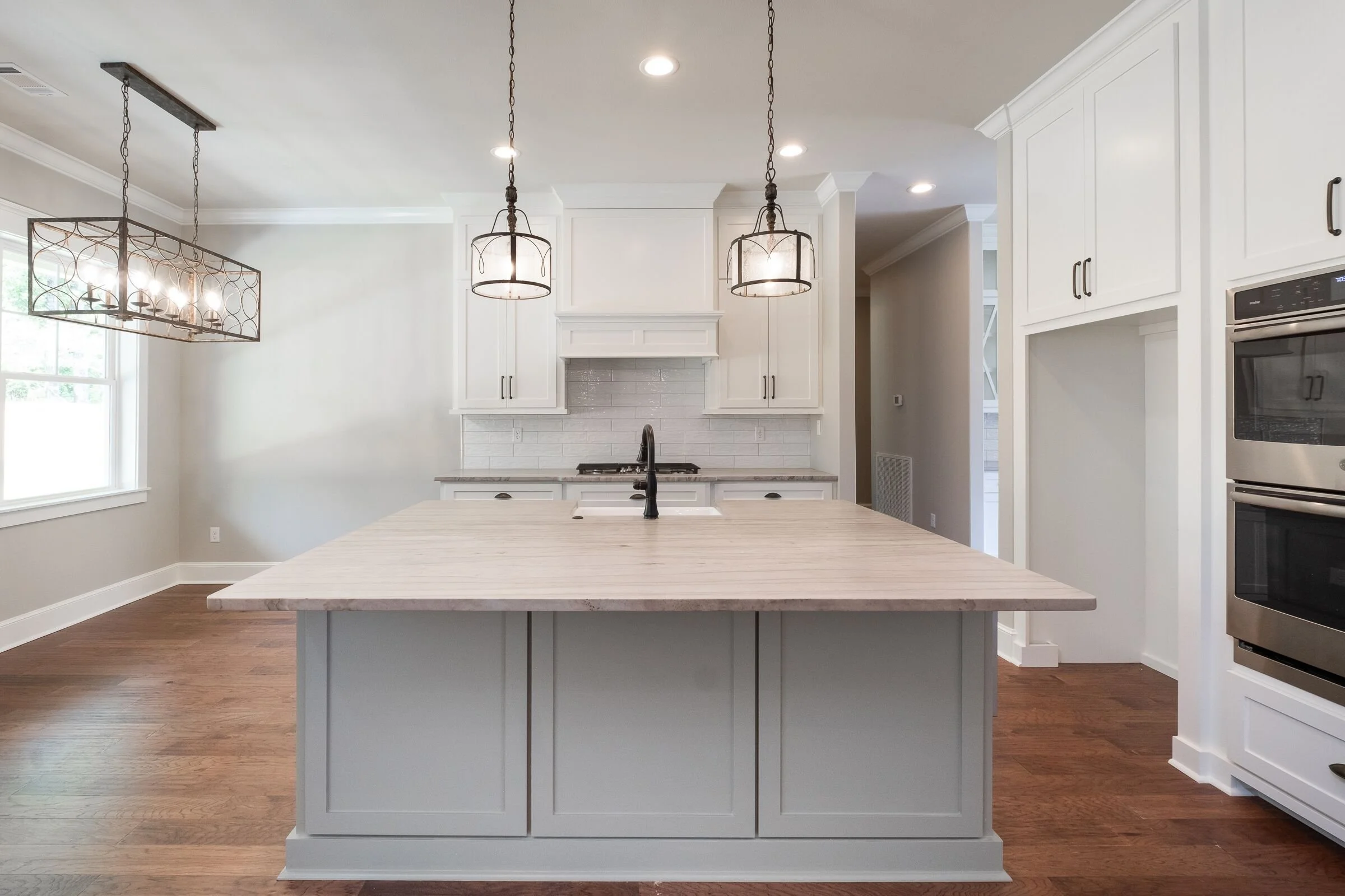 102814-D KITCHEN.jpg