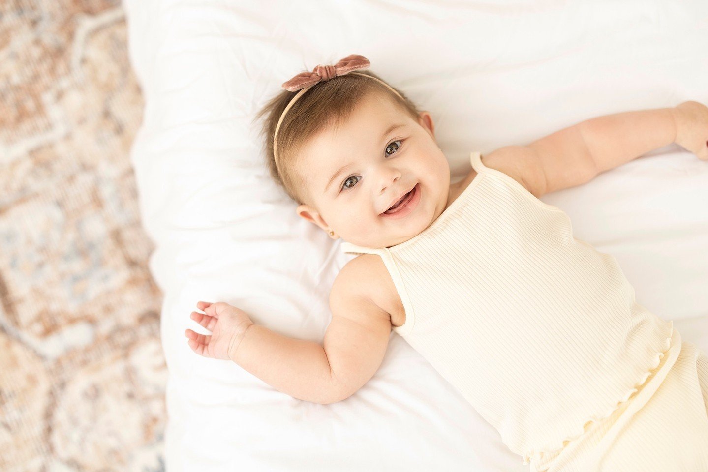Happy girl! We cant get enough of this smile!!!!!!! 😊 
.⁠
.⁠
.⁠
#PhotographerBlog #AlbumnsofFamily  #FamilyPortraitSession #NewbornPhotographers #NewbornPhotographyProps #NewbornPhotoshoot #NewbornInspiration #PhotographyBackdrops #TheEverymom #TheB