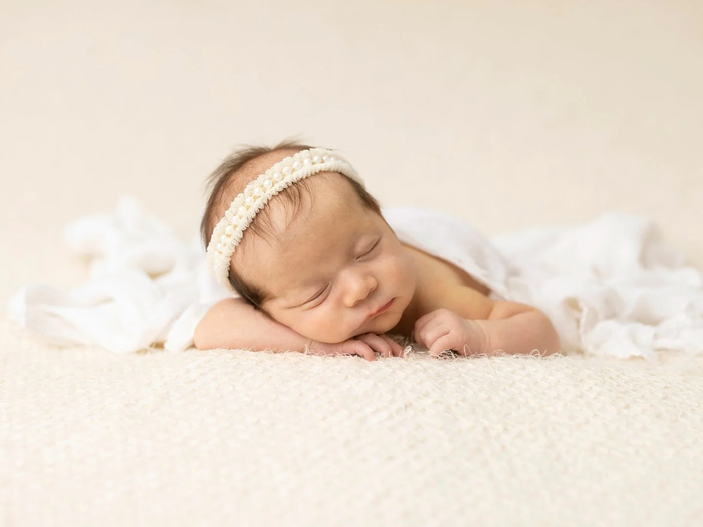 Just the beginning of something so beautiful🤍⁠
⁠
#MontclairNJPhotographer #NewbornPhotos #MontclairStudio #Family