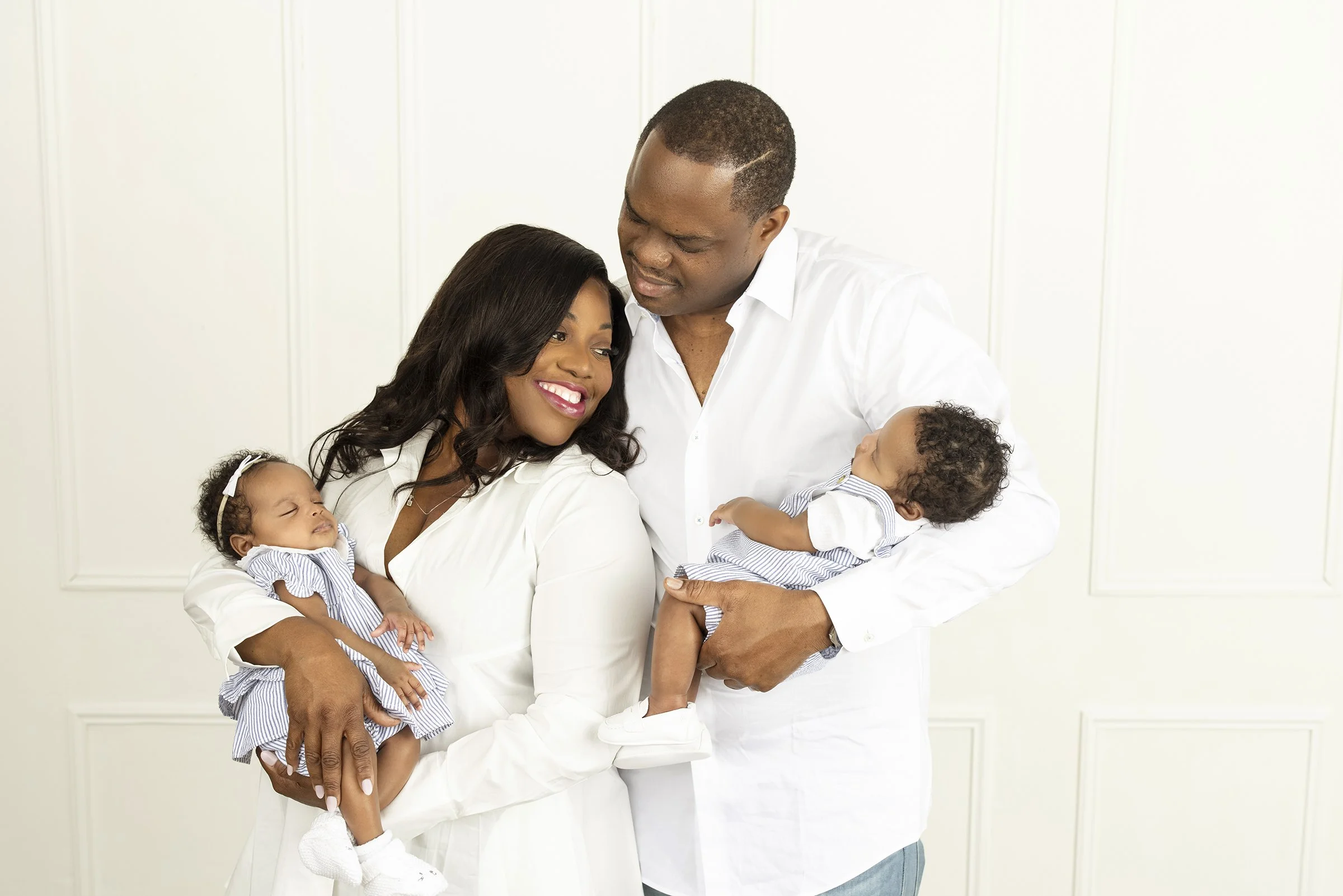 New Moon Photography Montclair NJ New Jersey Studio Photos Family Newborn Babies Kids Twins.jpg