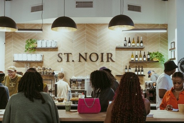 FREE9644 Medium.jpeg