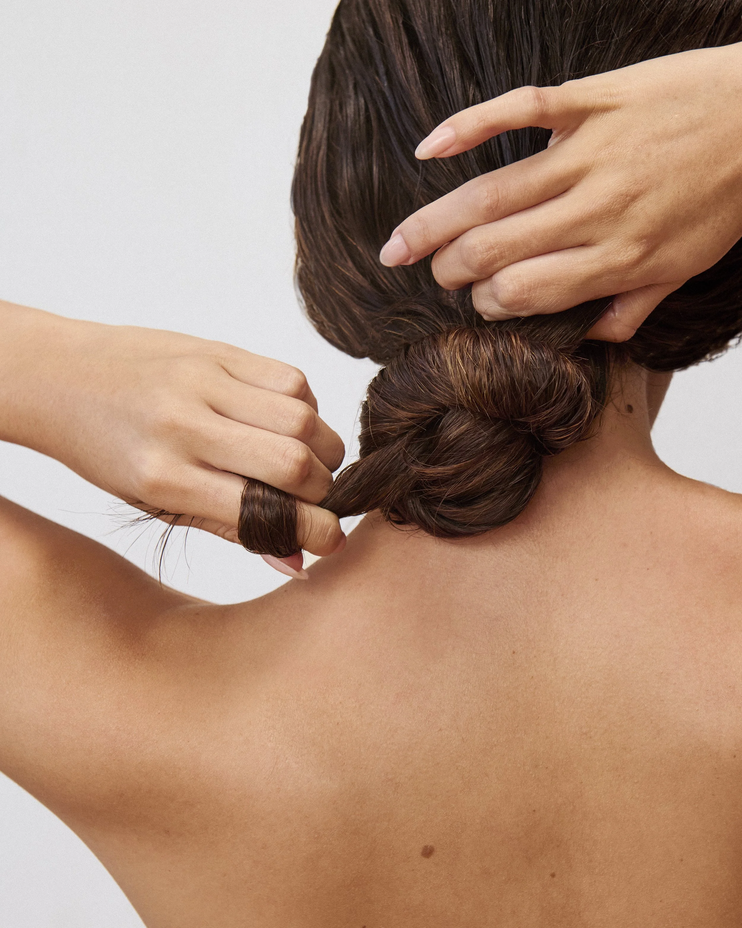 Model Sinclair Slazinski @sinslaz 
Makeup and hair Michaela Lew @michaela_lew
Photo Alena Saz @alena_saz 