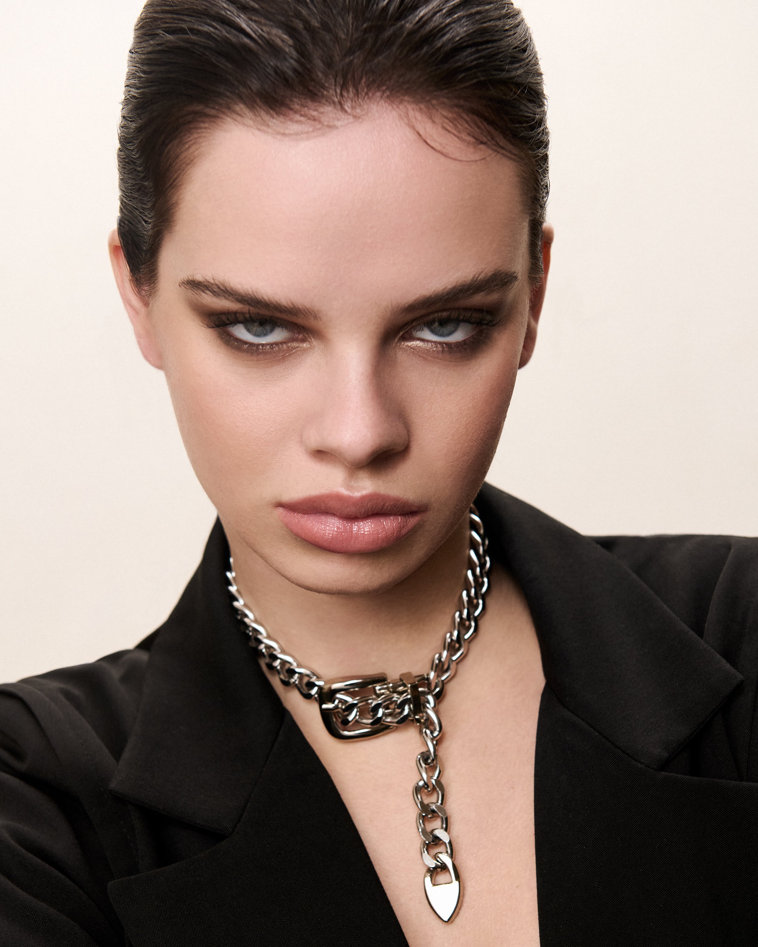 Modern Glam Beauty by Alena Saz