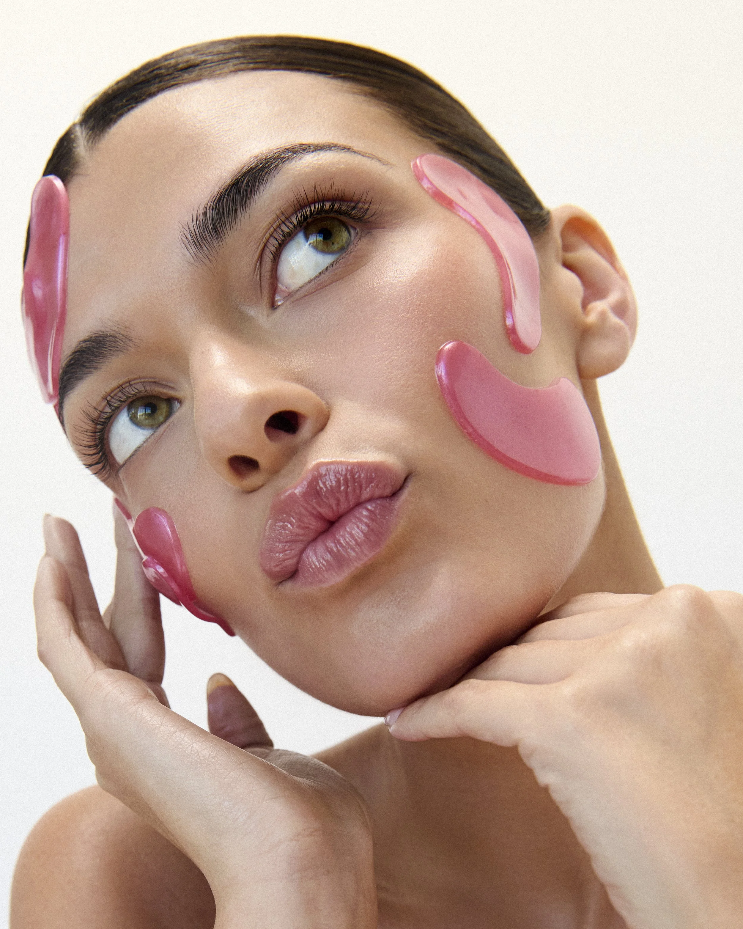 Skincare photography by Alena Saz @alena_saz 
Model Sinclair Slazinski @sinslaz 
Makeup and hair Michaela Lew @michaela_lew
Post Alexandra Baeva @ab.retoucher