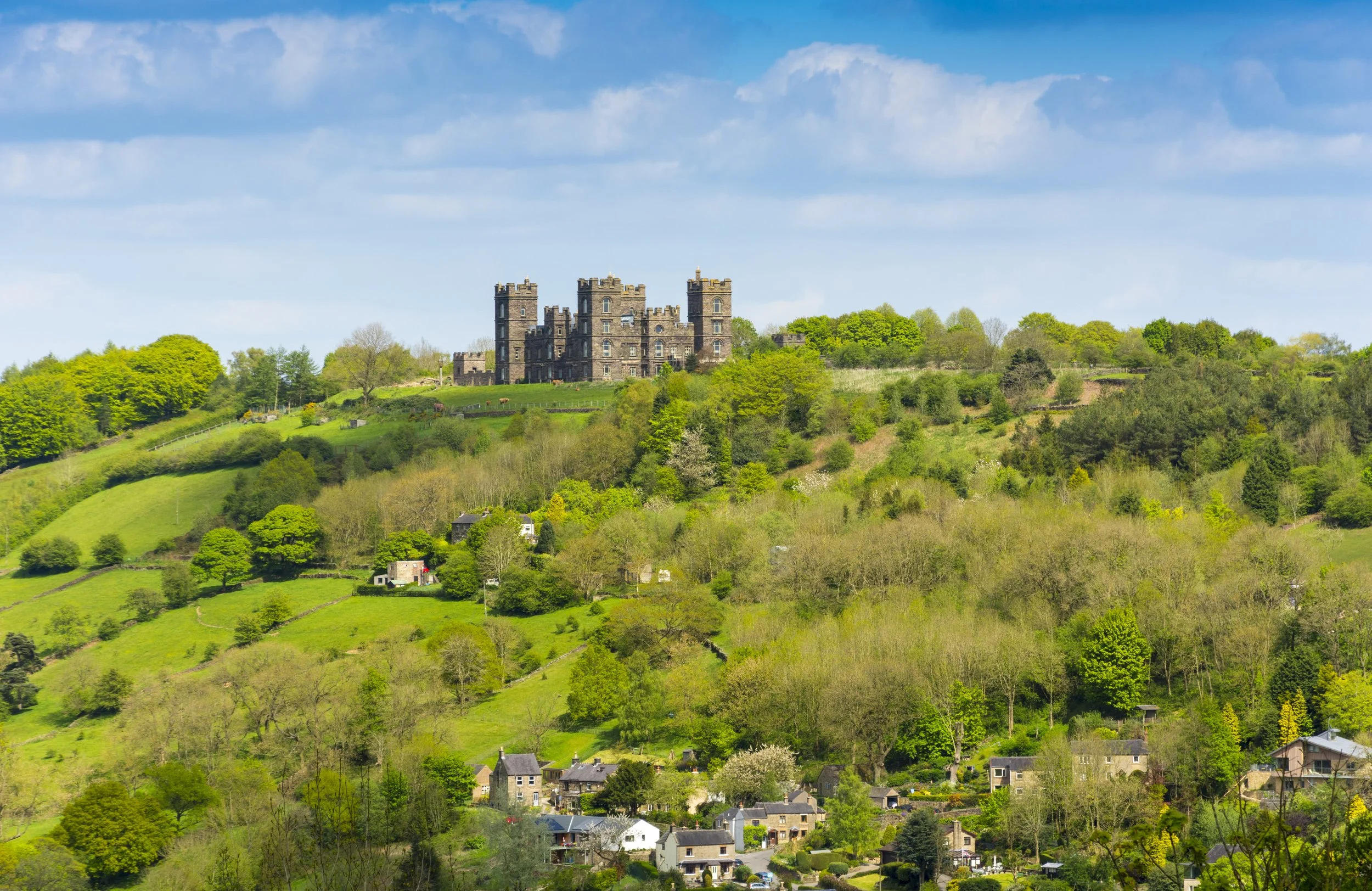 Tansley, Derbyshire: A Tranquil Haven for Your New Home
