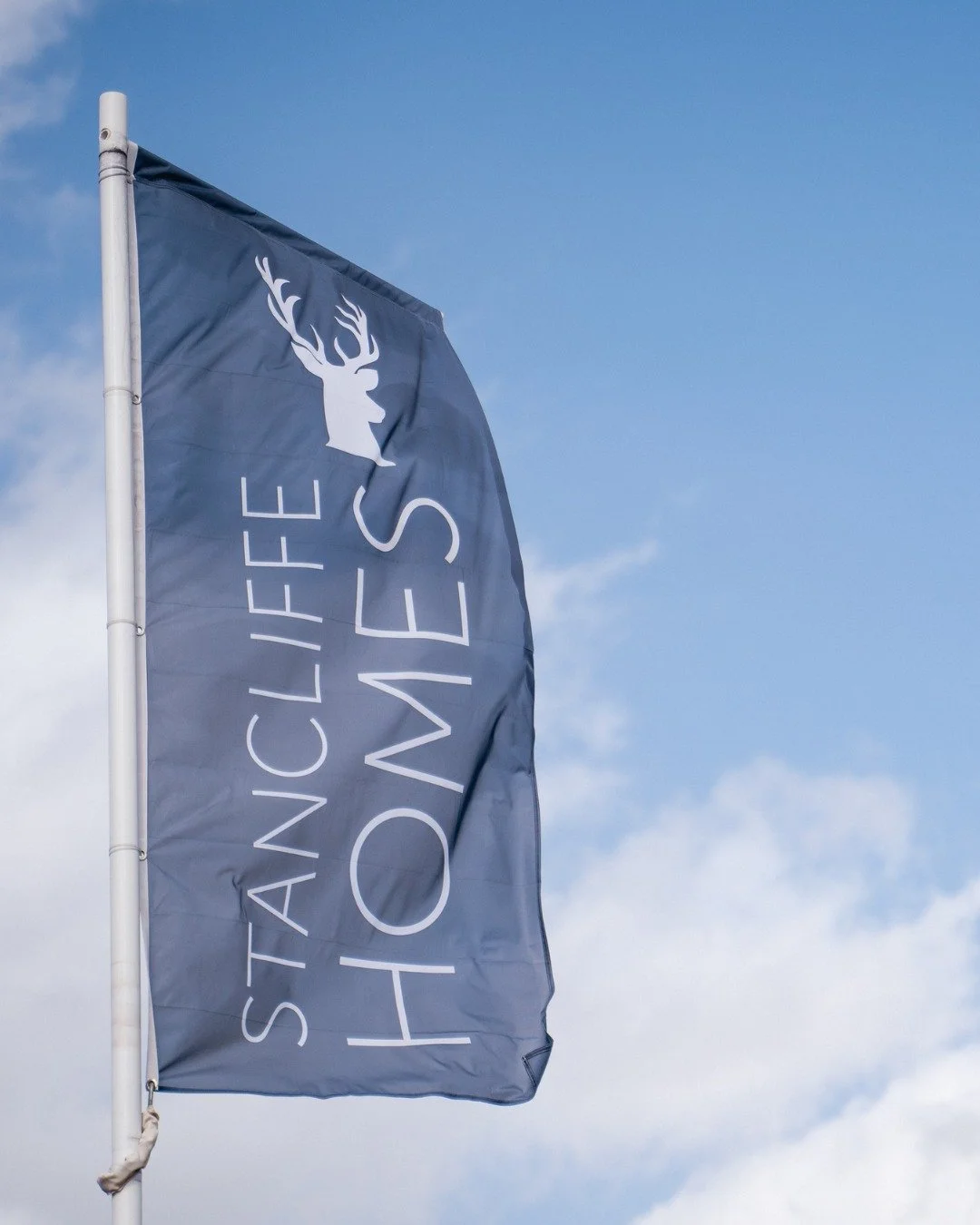 We're excited to be unveiling a brand new show home this April at Wingerworth.

Introducing The Woburn.

This is a fabulous detached three-bedroom bungalow with character to spare, offering generously proportioned accommodation and thoughtfully desig