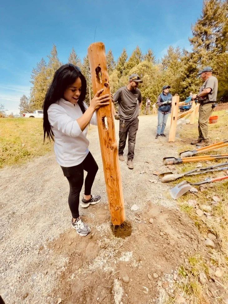 Building fences and beautifying our parks&hellip;a saturday well spent in @cityofup_wa alongside many volunteers! 

Special shout-out to our Public Works department for their patience teaching me how to properly dig a 14 inch hole but we made it! 😂

