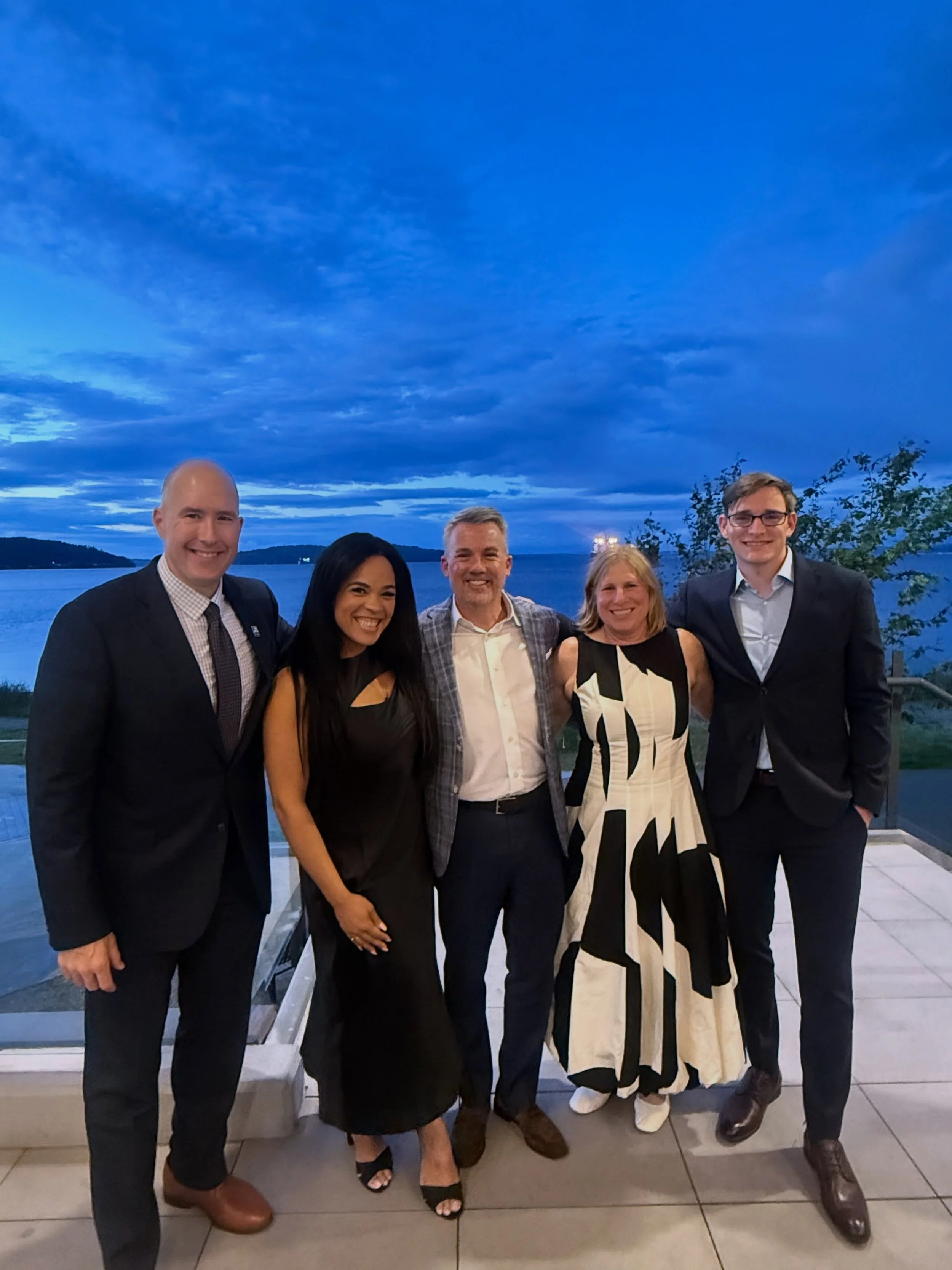 Wonderful evening supporting the important work of @svdptacoma! Thank you @jamesehenderson for hosting a fabulous table, fun to be with friends from Tacoma! 

@cmsarahrumbaugh @hinesfortacoma