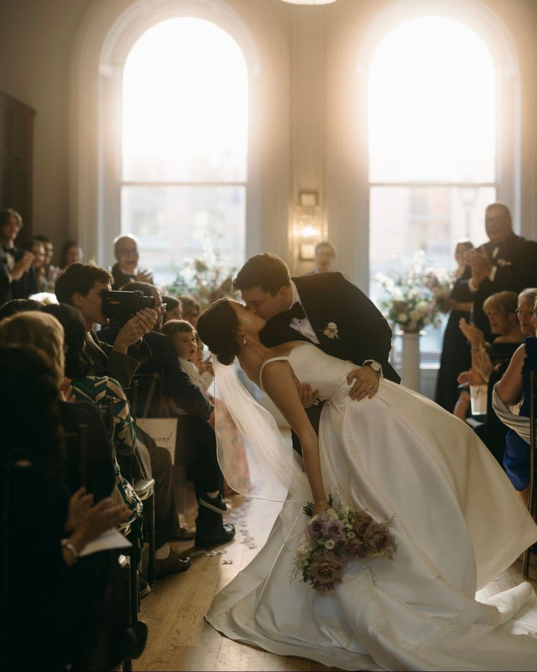 Nothing but sheer elegance for these two beautiful souls!

Bride: @meaganbrownie
Photographer: @maritimeriver
Venue: @halifaxclub
Hair: @tanyamilnesbridal
MUA: @jgerritsmakeup
Dress: @chesterandfelicity
Brows: @browsbytanias
.
.
.

#DamaraGarlandFlor