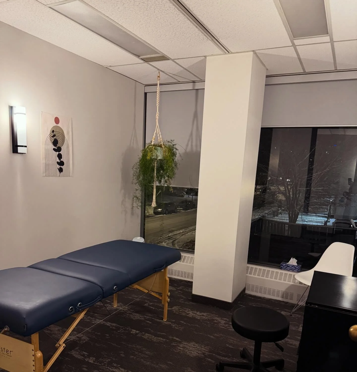 𝗡𝗢𝗧𝗜𝗖𝗘 - 𝗧𝗲𝗺𝗽𝗼𝗿𝗮𝗿𝘆 𝗟𝗼𝗰𝗮𝘁𝗶𝗼𝗻 𝗖𝗵𝗮𝗻𝗴𝗲 ⁣
⁣
⁣
Due to circumstances our of our control, including the increasing challenge parking is presenting and the treacherous weather and road conditions, we made a shift last week to move