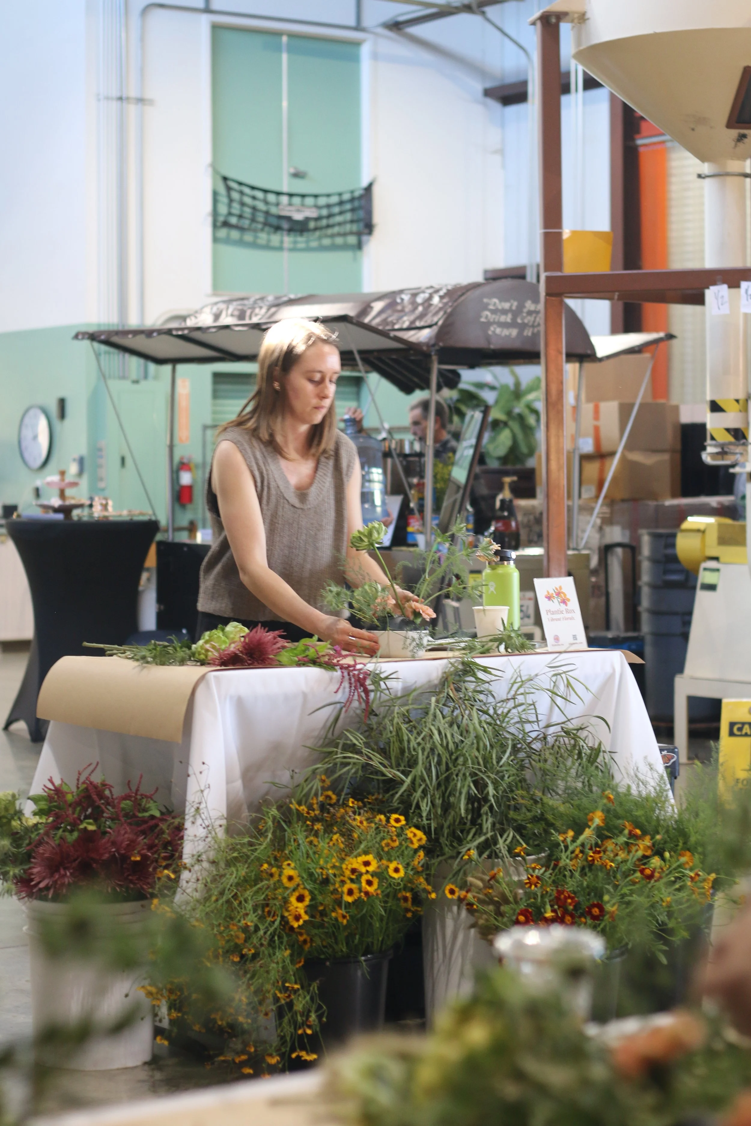 Coffee & Flowers Fall Flower Workshop