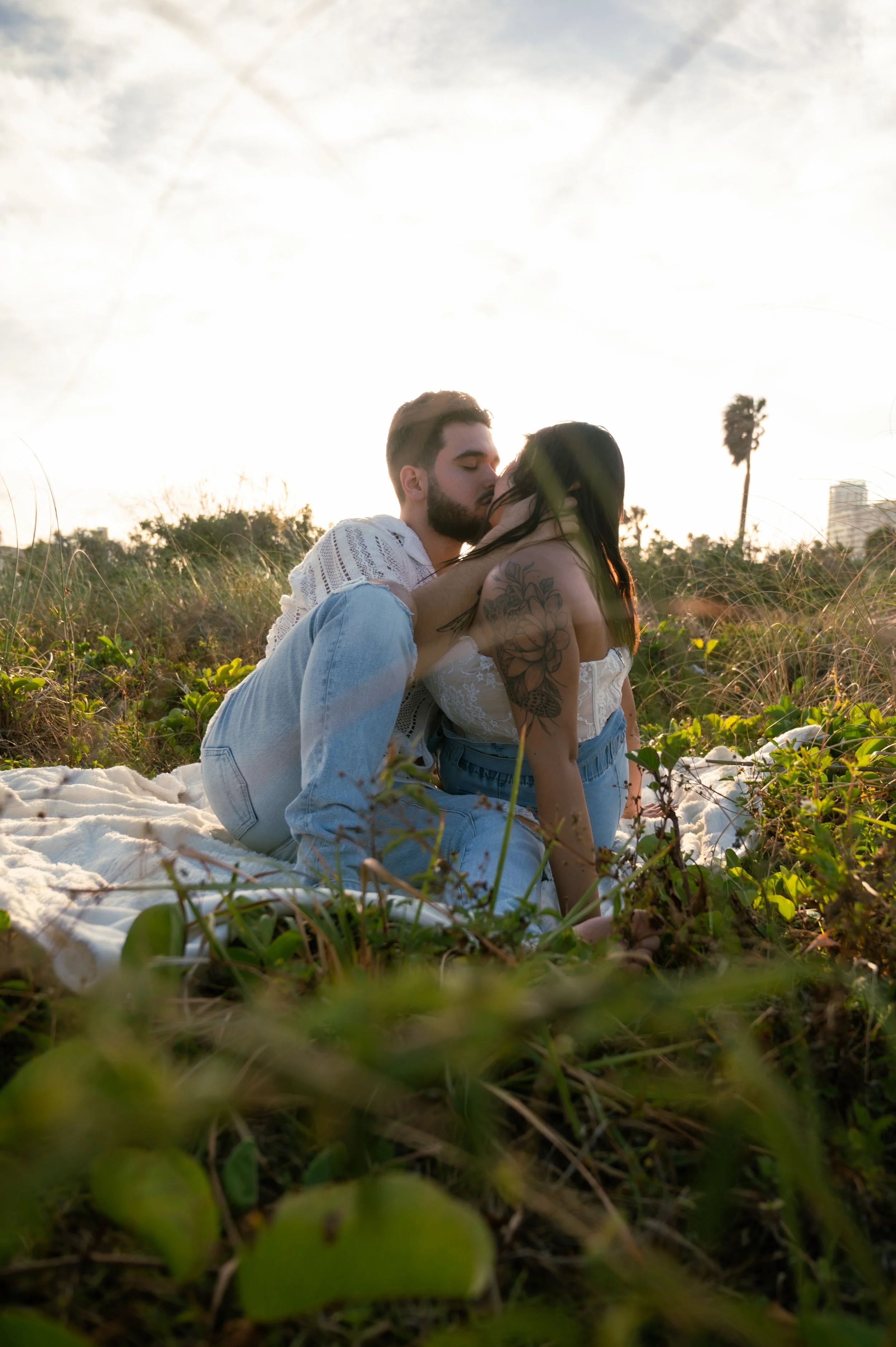 southpointe-beach-engagement-photosession-photography-couple-miami-beachphotosession-038.jpg