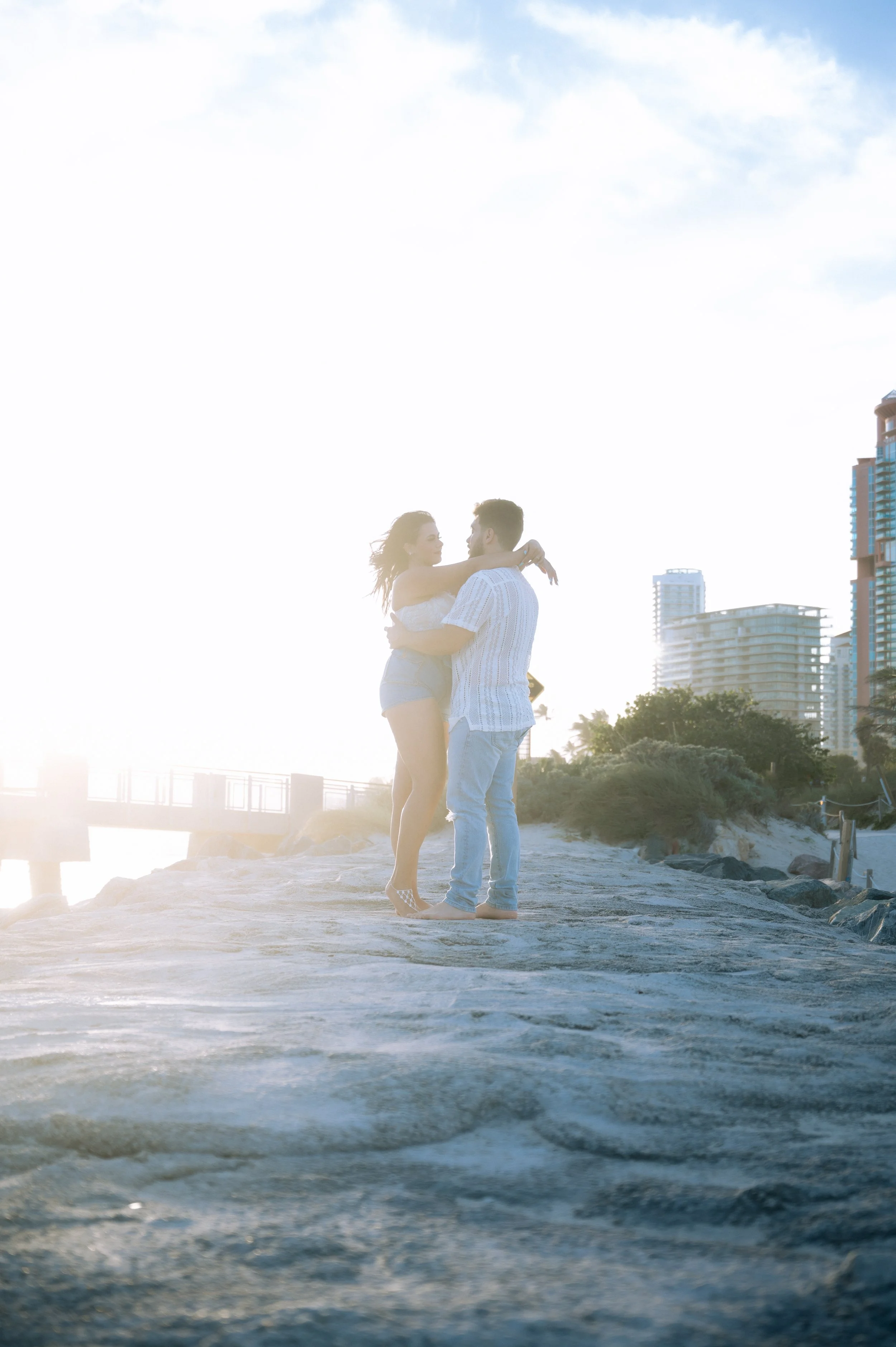 southpointe-beach-engagement-photosession-photography-couple-miami-beachphotosession-156.jpg