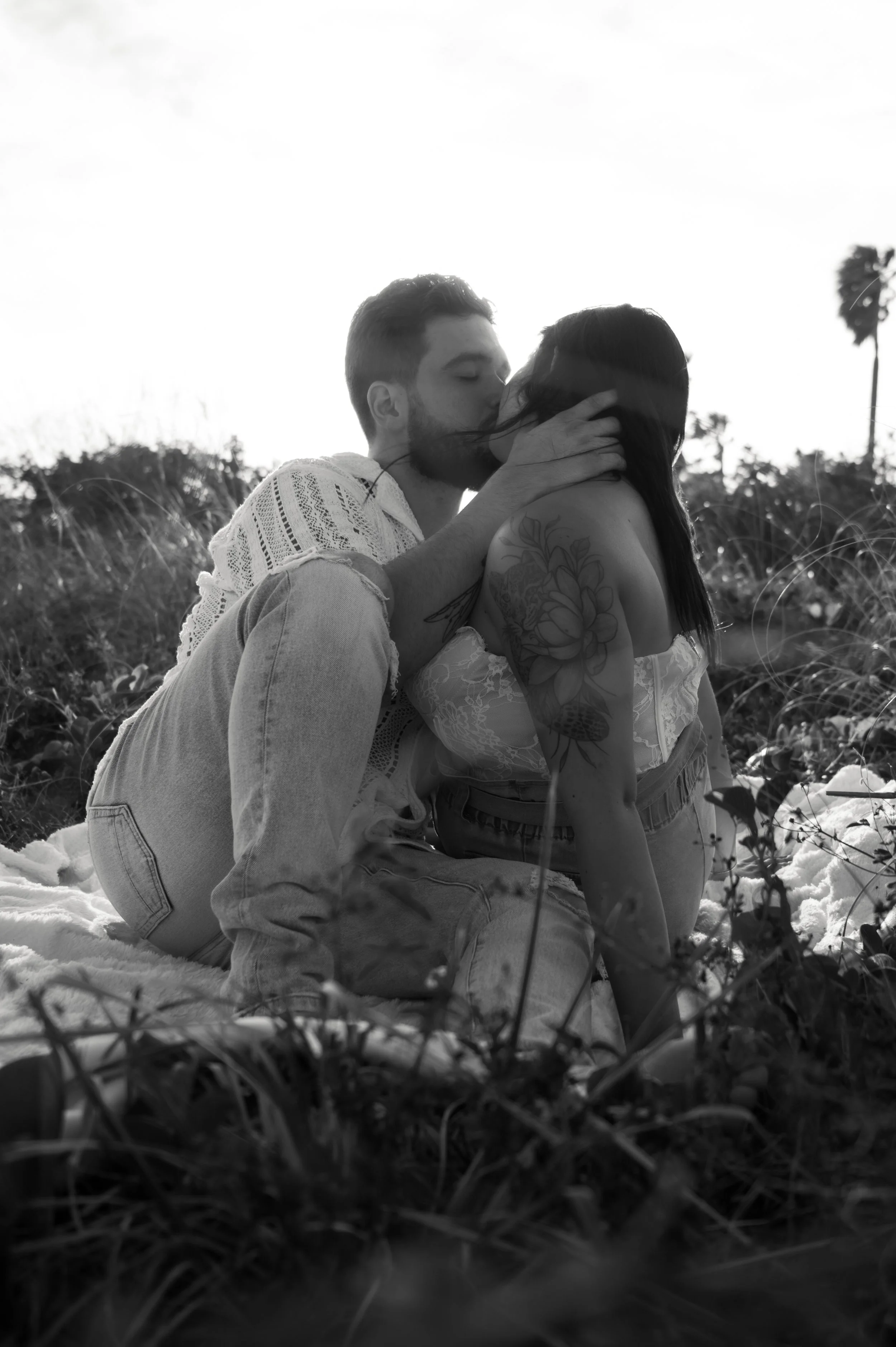 southpointe-beach-engagement-photosession-photography-couple-miami-beachphotosession-036.jpg
