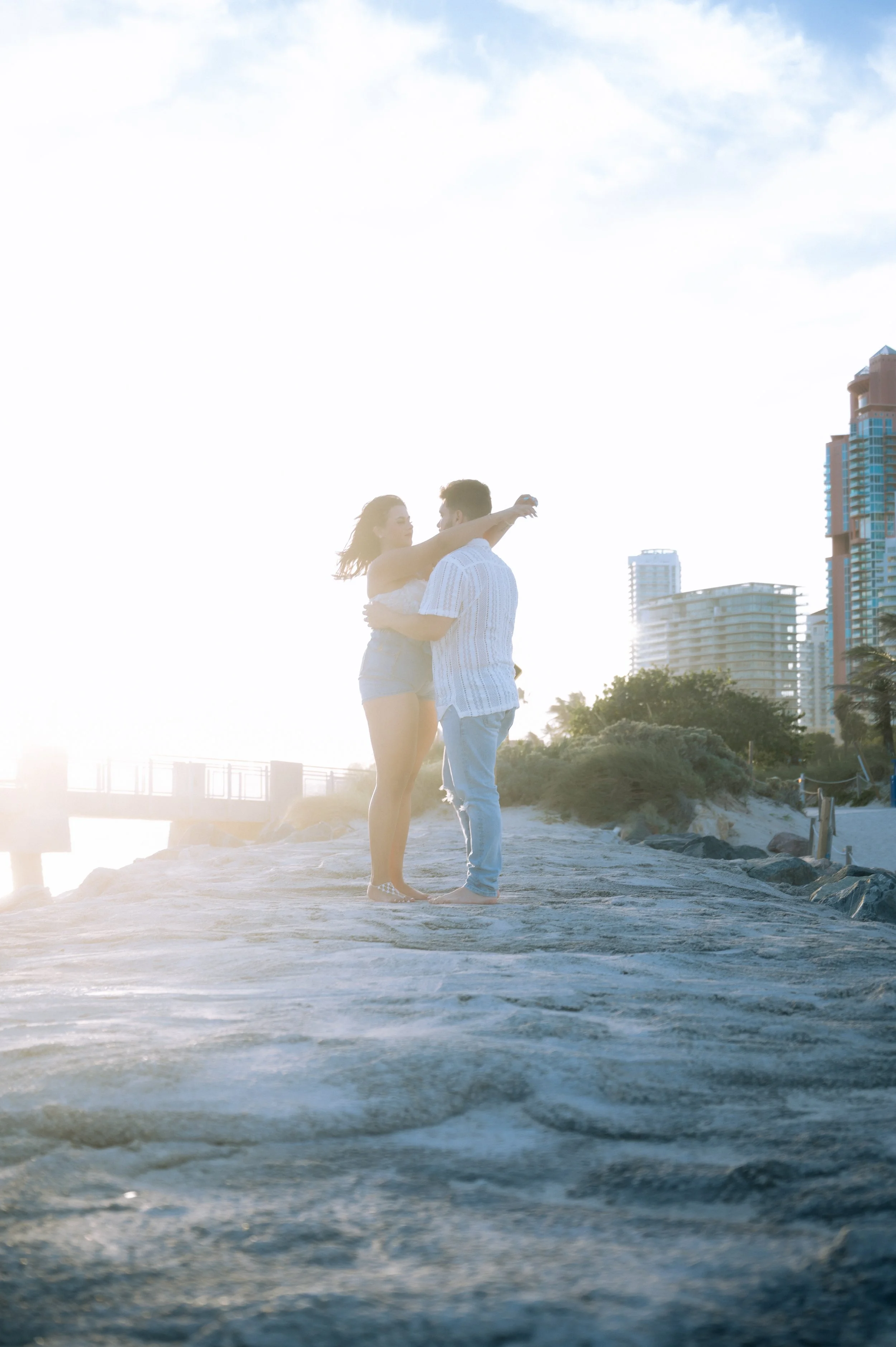 southpointe-beach-engagement-photosession-photography-couple-miami-beachphotosession-155.jpg