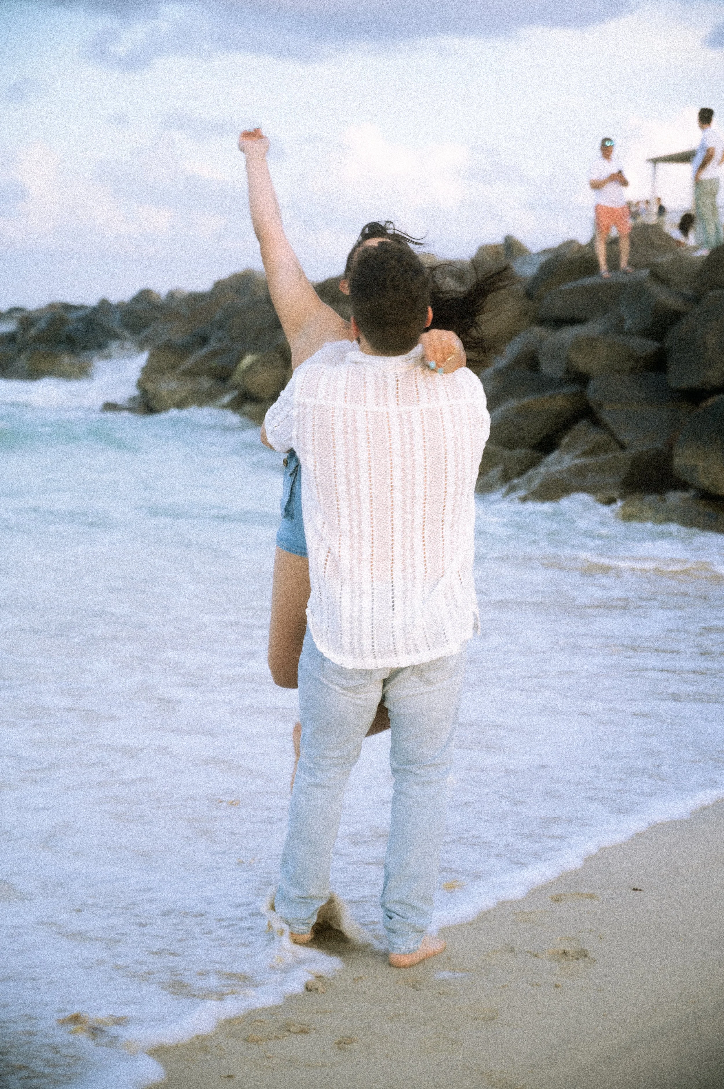 southpointe-beach-engagement-photosession-photography-couple-miami-beachphotosession-221.jpg