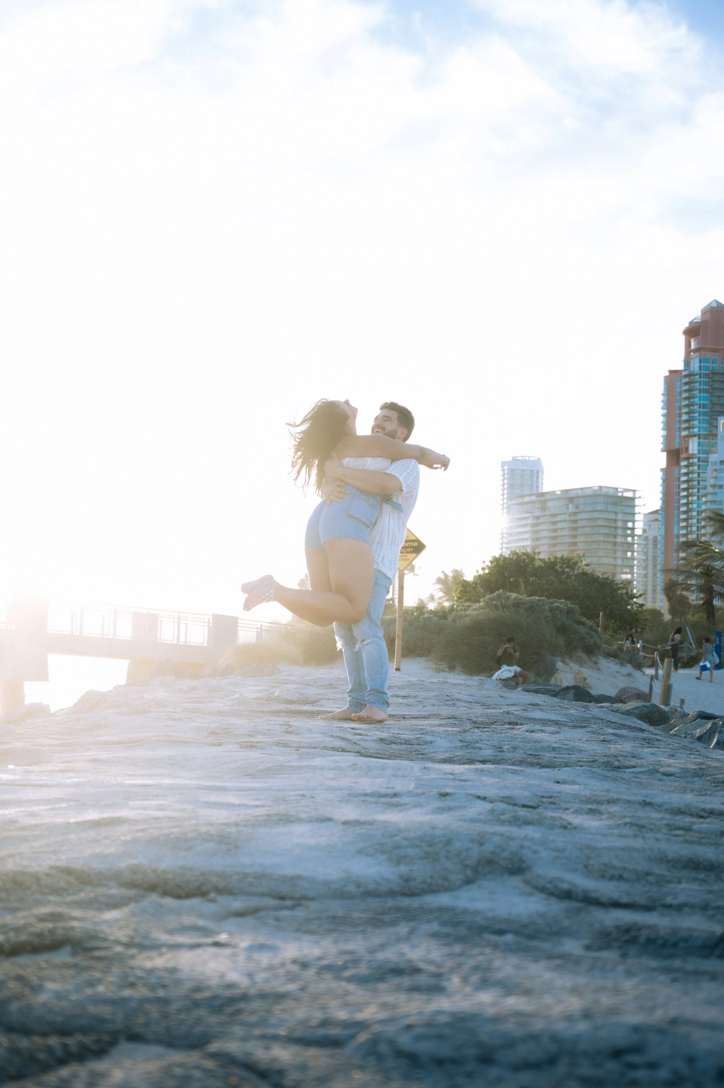 southpointe-beach-engagement-photosession-photography-couple-miami-beachphotosession-181.jpg