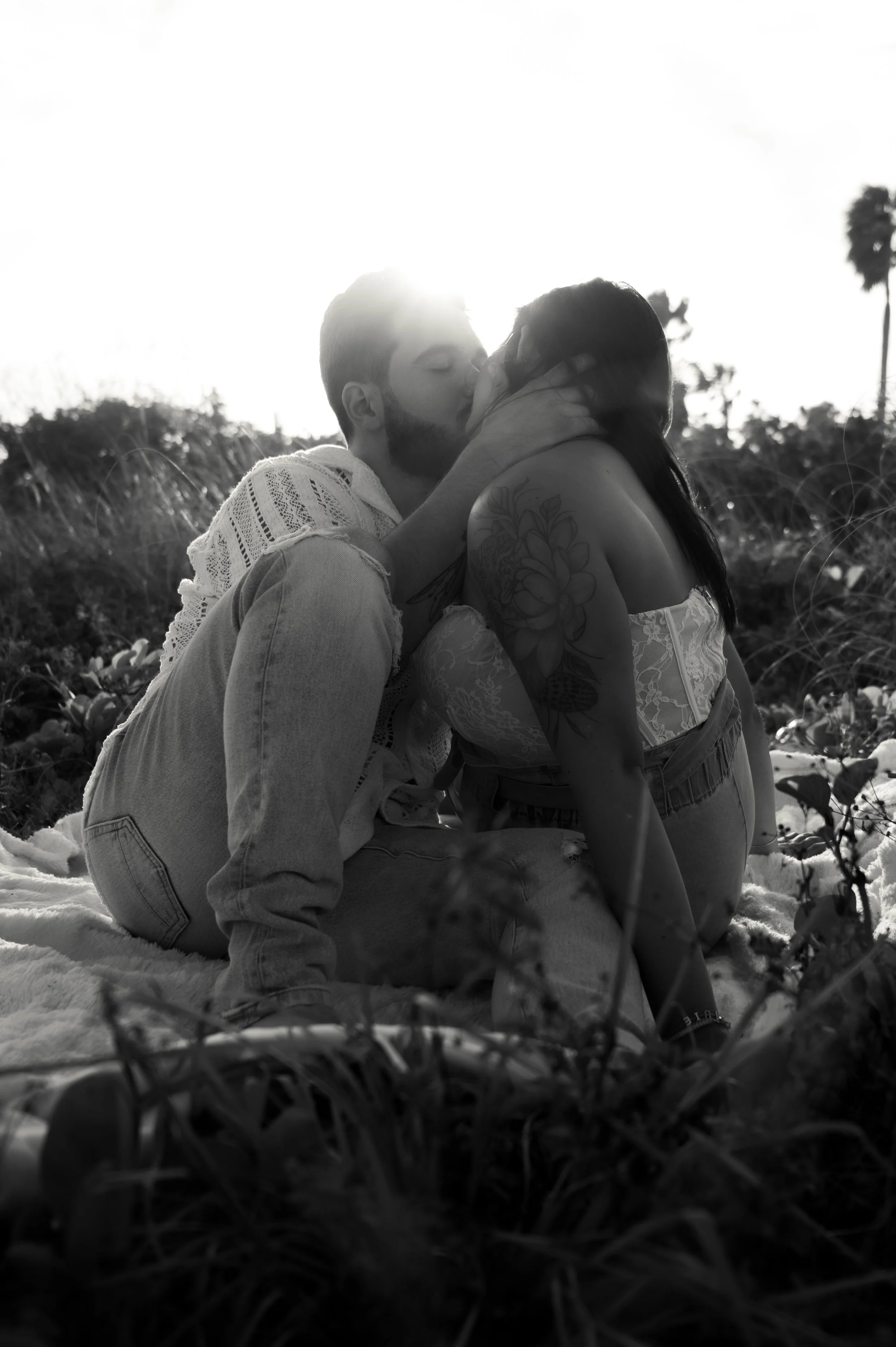 southpointe-beach-engagement-photosession-photography-couple-miami-beachphotosession-029.jpg