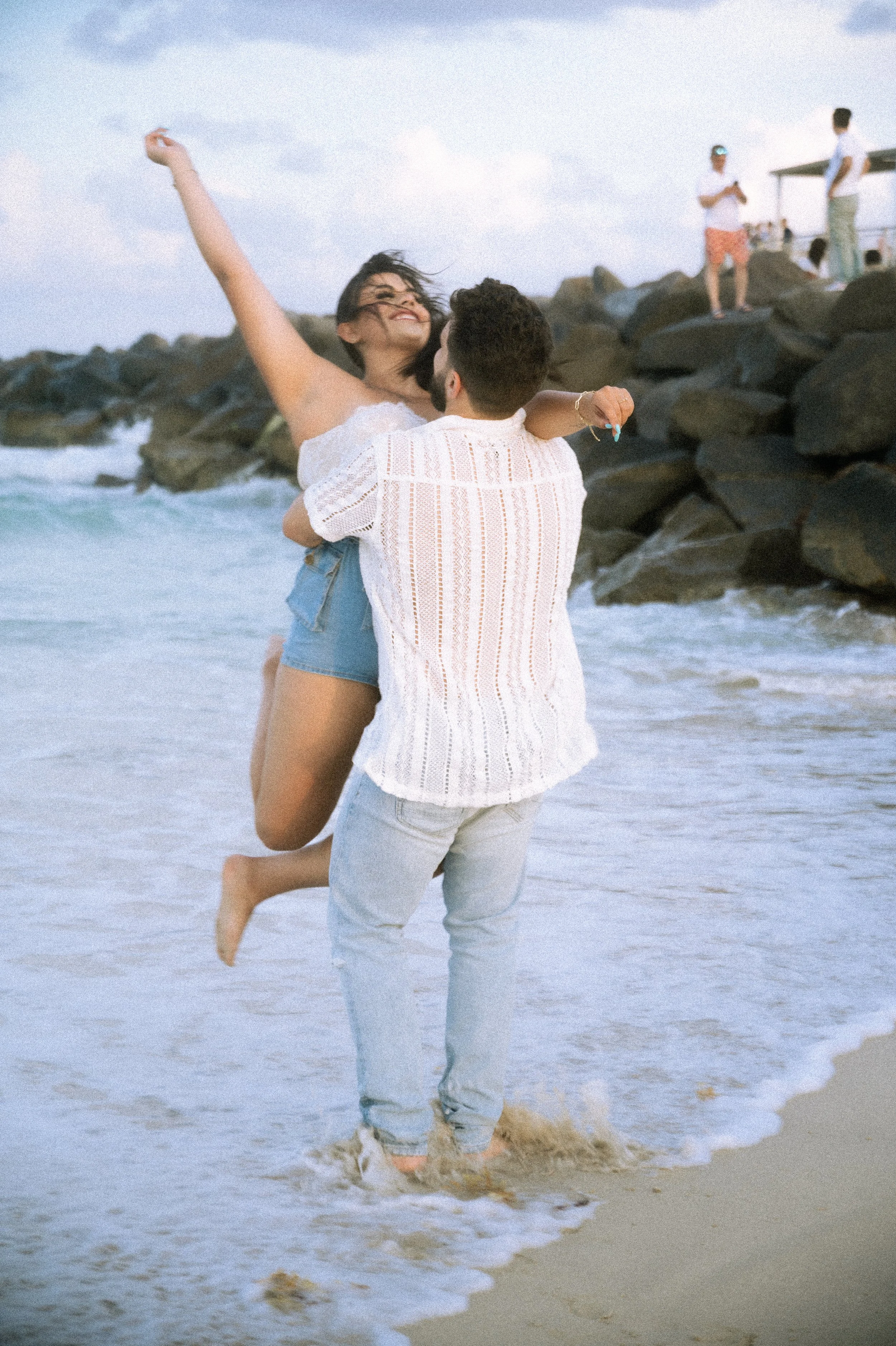 southpointe-beach-engagement-photosession-photography-couple-miami-beachphotosession-222.jpg