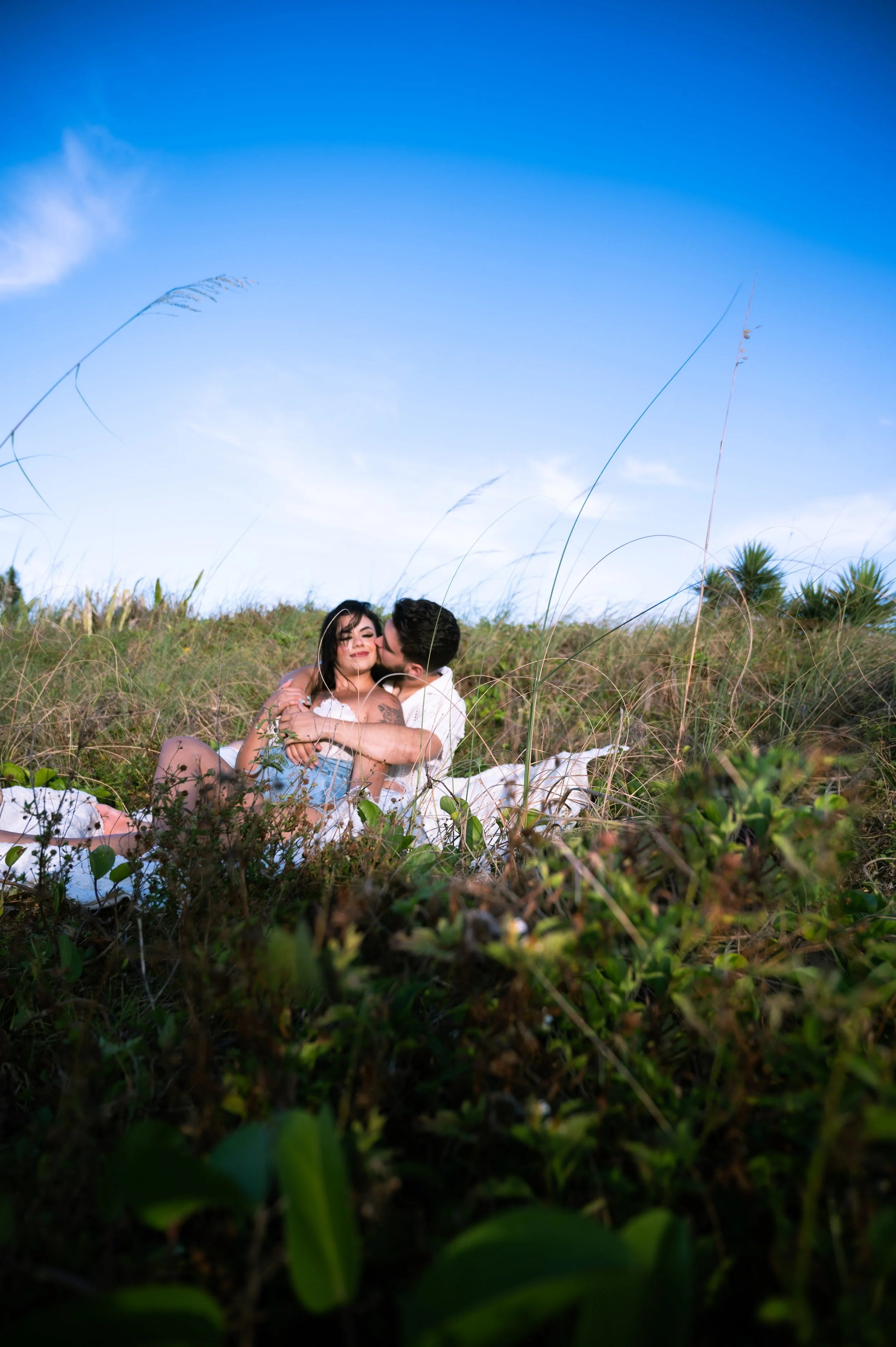 southpointe-beach-engagement-photosession-photography-couple-miami-beachphotosession-005.jpg
