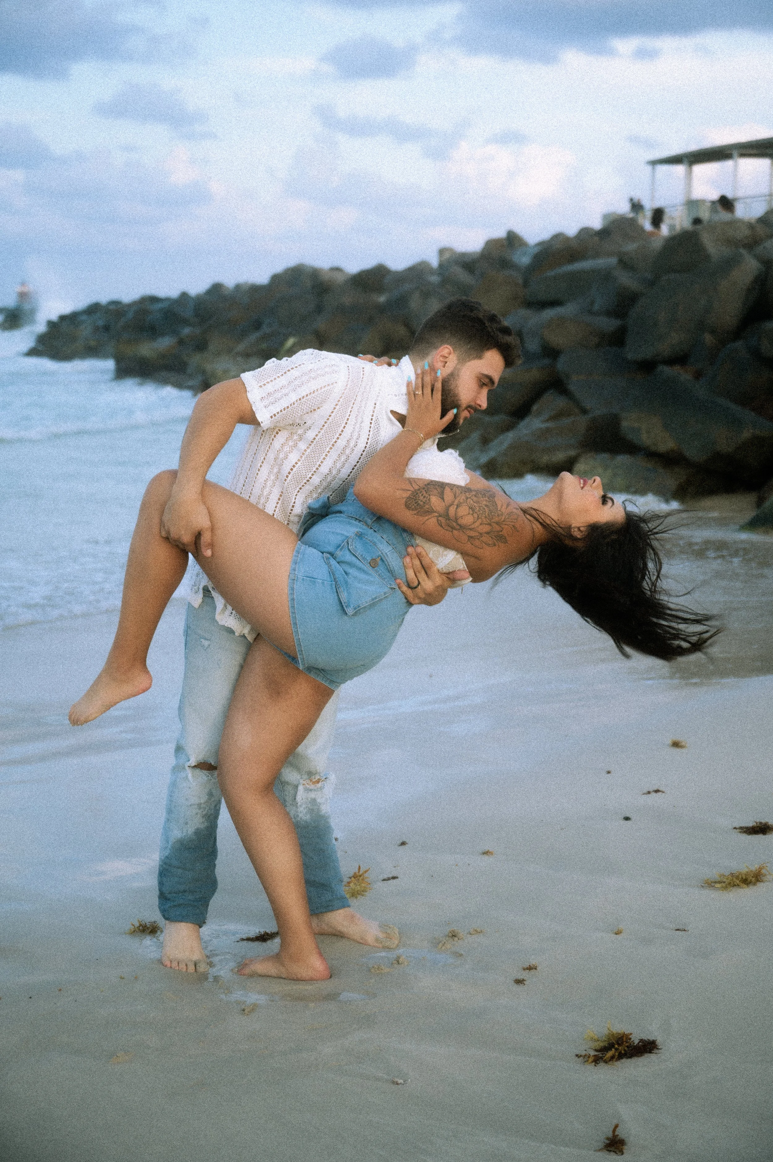 southpointe-beach-engagement-photosession-photography-couple-miami-beachphotosession-256.jpg