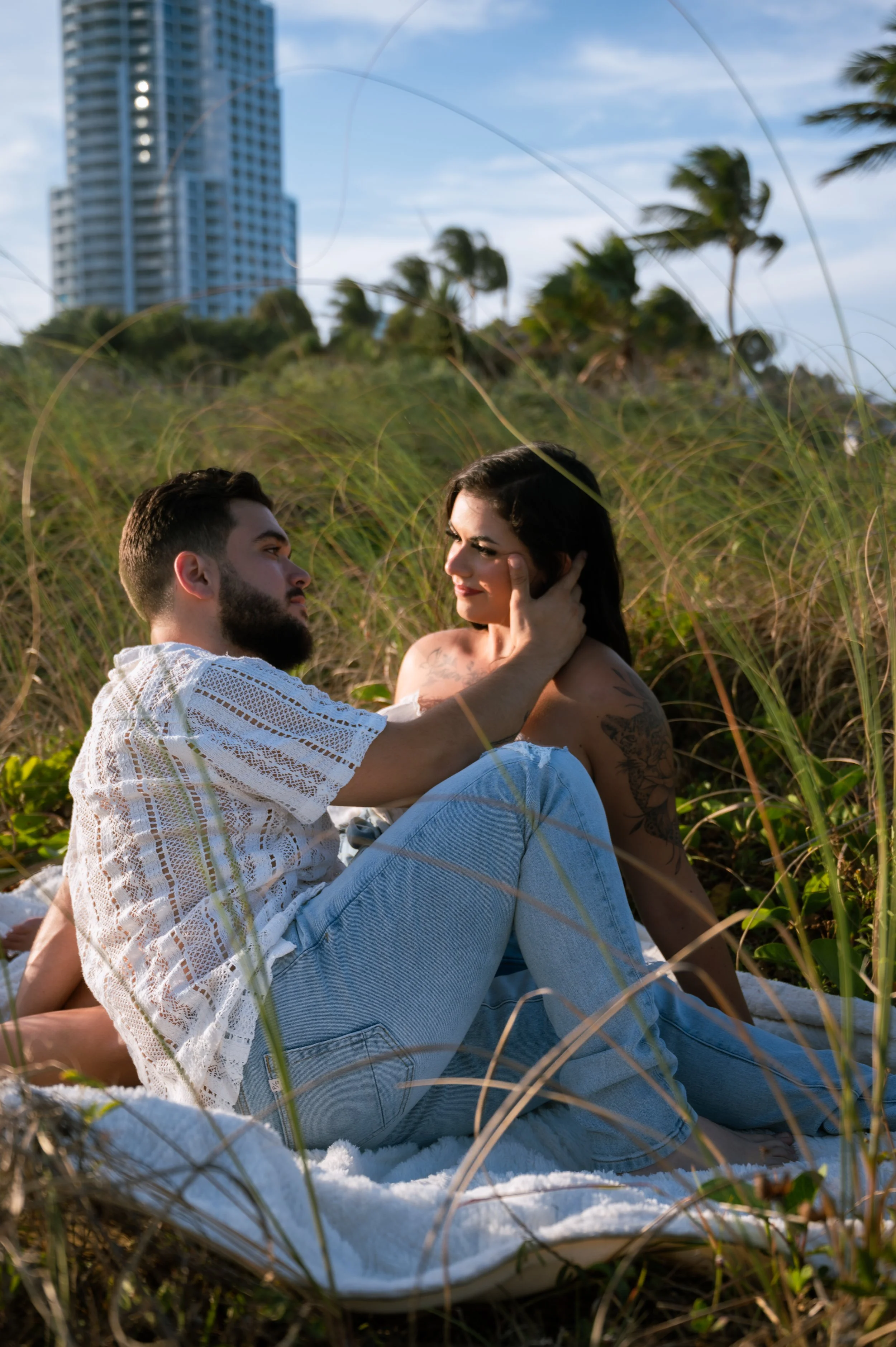 southpointe-beach-engagement-photosession-photography-couple-miami-beachphotosession-048.jpg