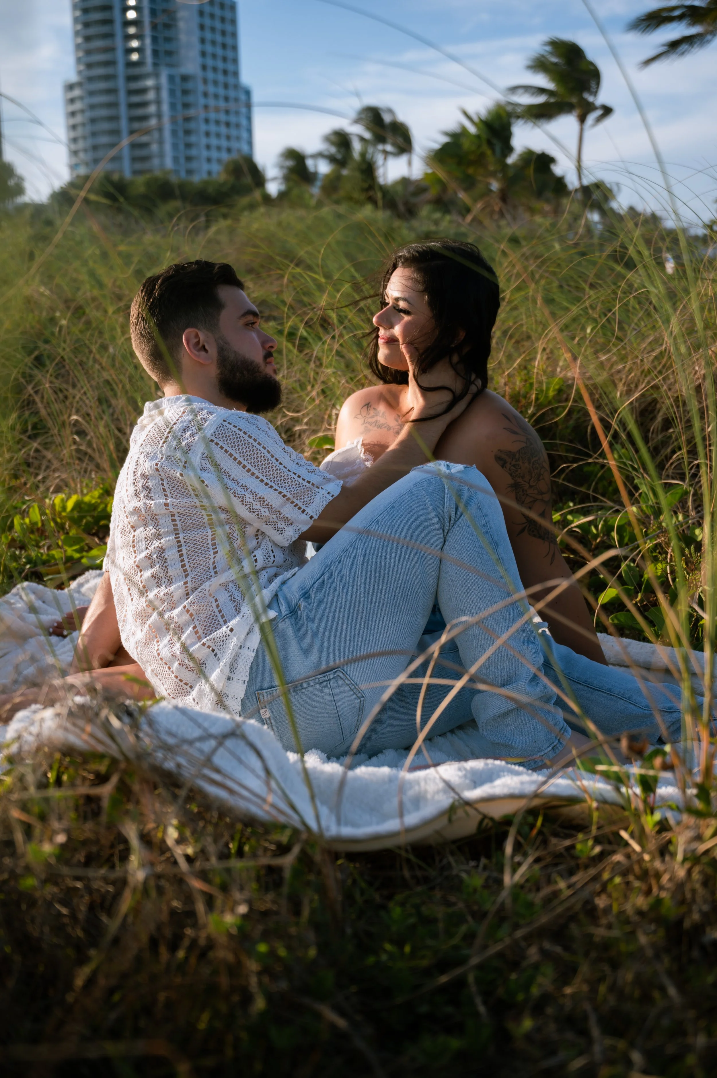 southpointe-beach-engagement-photosession-photography-couple-miami-beachphotosession-055.jpg