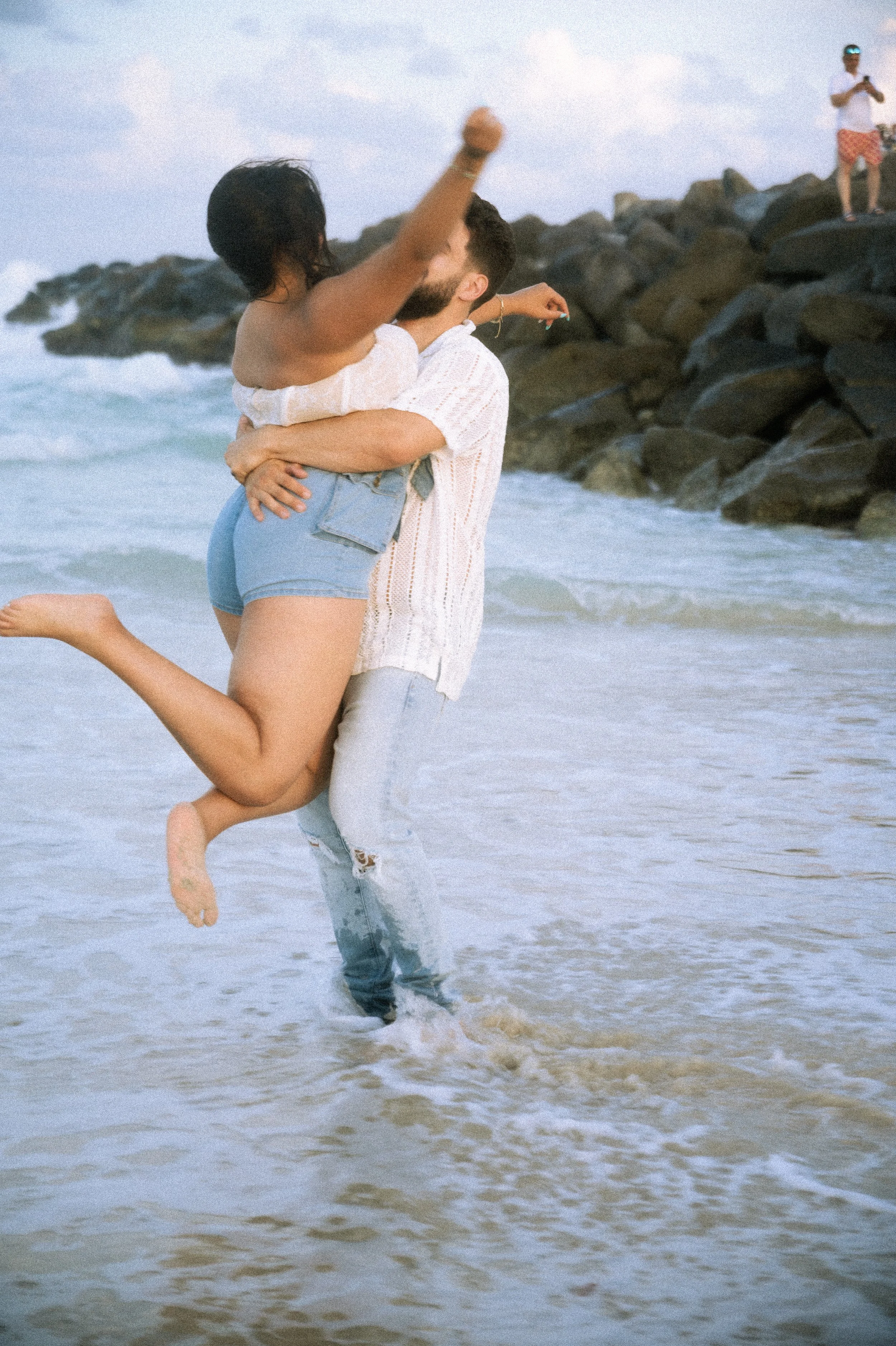 southpointe-beach-engagement-photosession-photography-couple-miami-beachphotosession-227.jpg