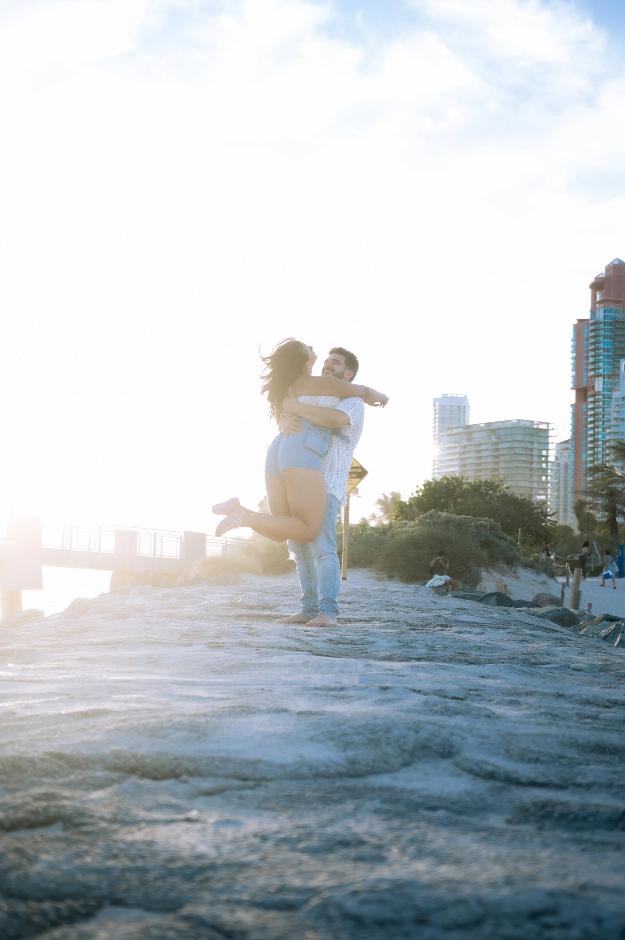 southpointe-beach-engagement-photosession-photography-couple-miami-beachphotosession-182.jpg