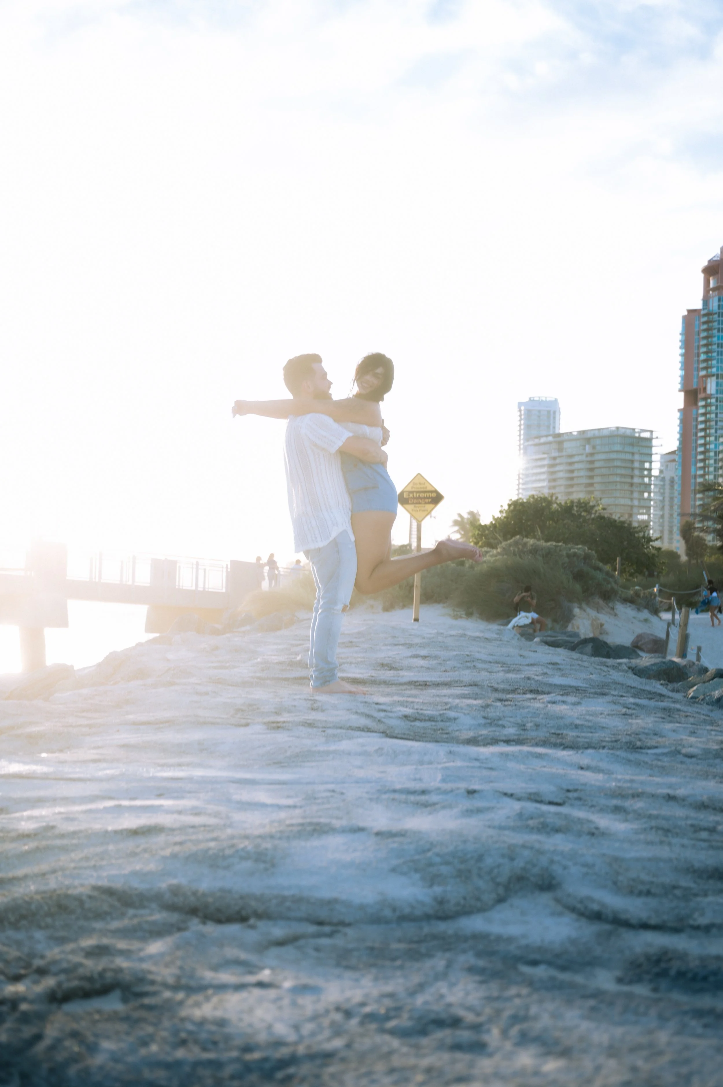 southpointe-beach-engagement-photosession-photography-couple-miami-beachphotosession-168.jpg