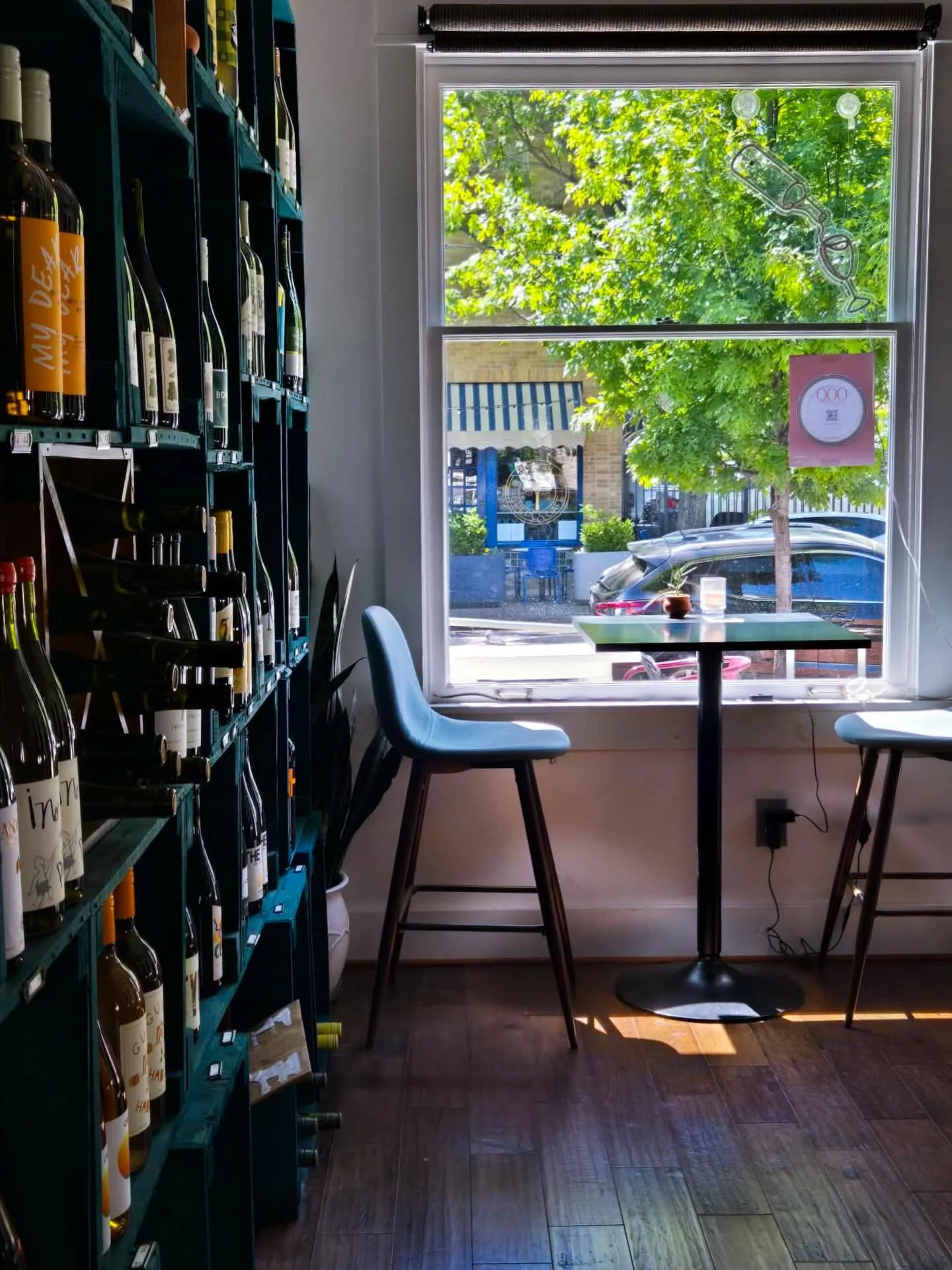 We are closed for the day, but we&rsquo;ll be back in action tomorrow. 🍷🐾 
Enjoy the sunshine!