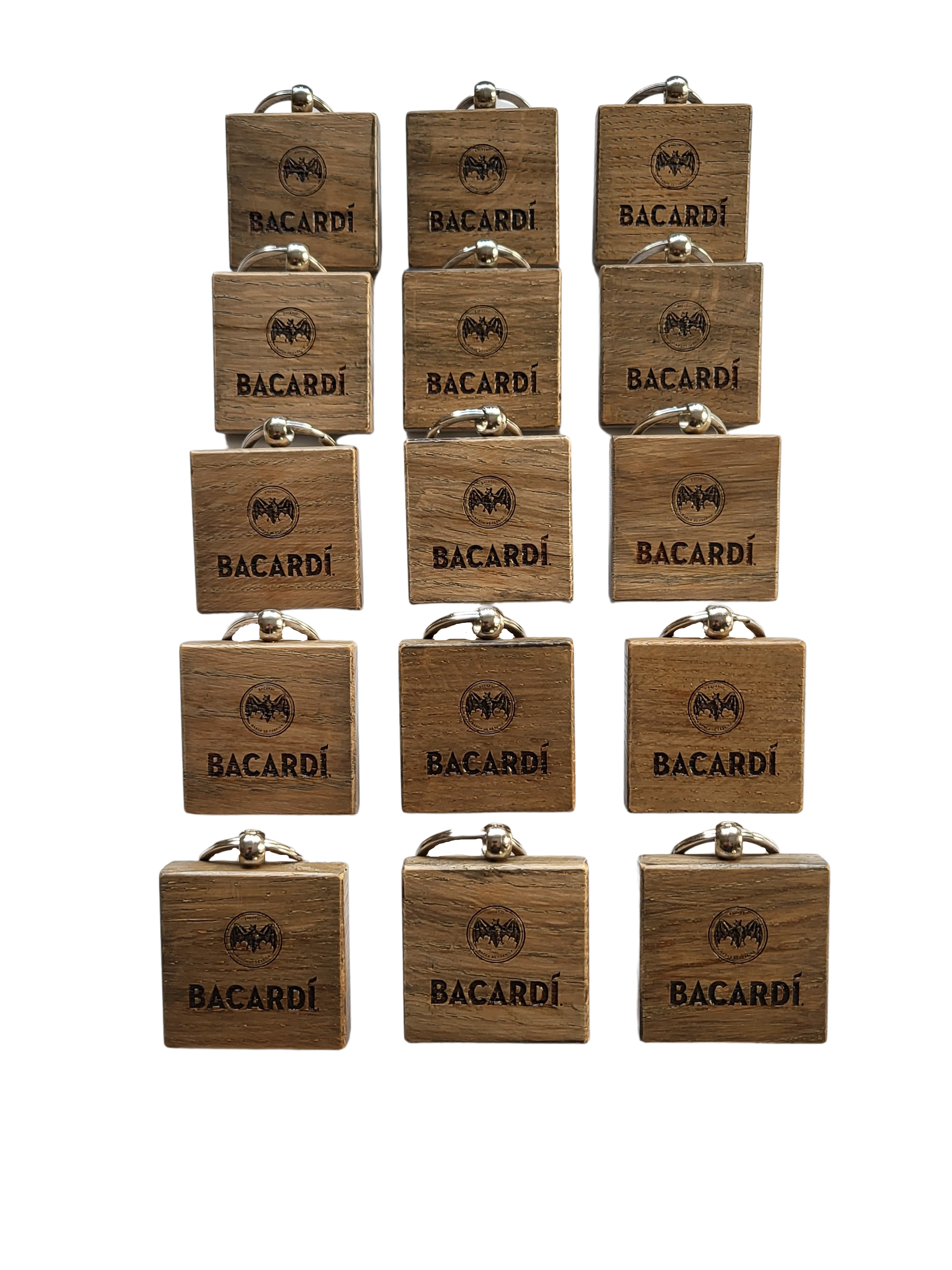 Sleutelhangers_Bacardi-Martini_BV-removebg.png