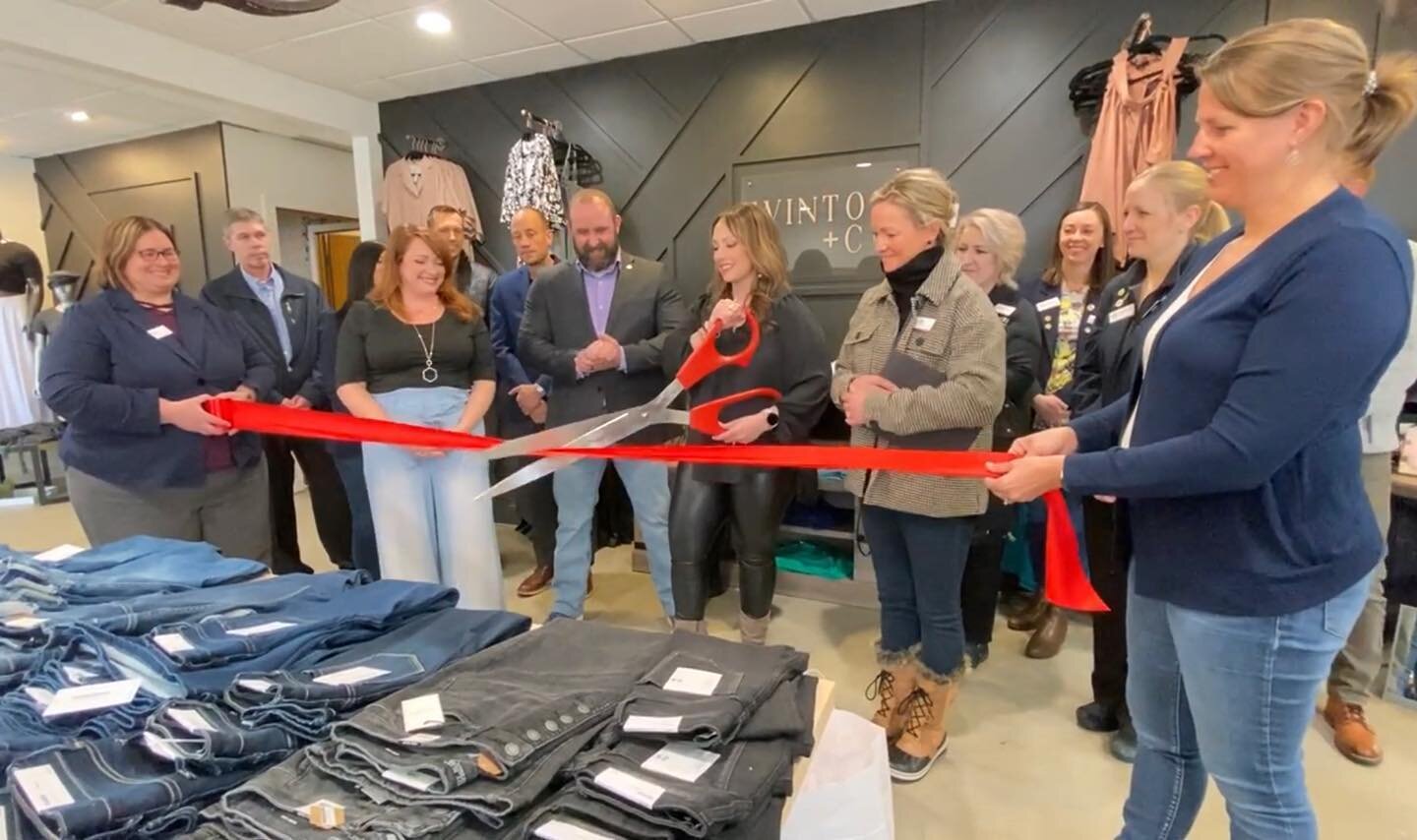 Thank you @greatermankatogrowth Ambassadors for visiting Winton + Co for our official ribbon cutting! ✂️